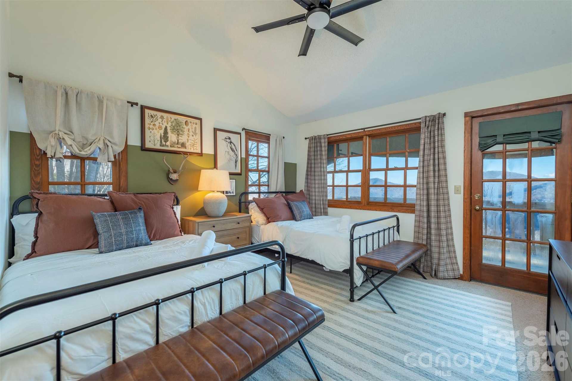 322 Goldenleaf Road - Photo 9