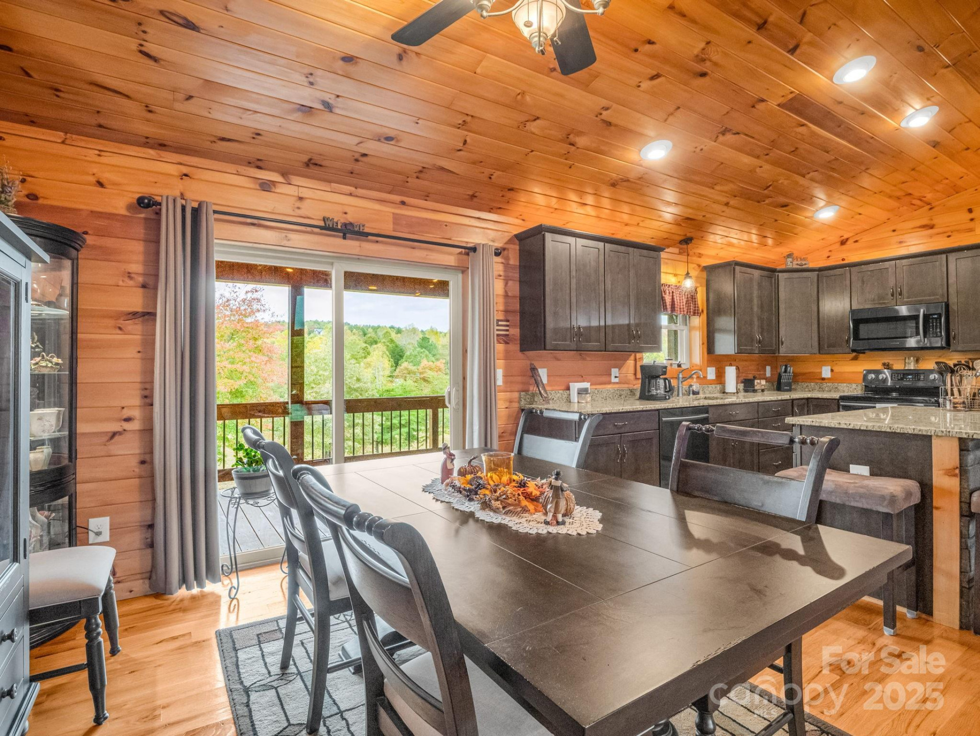 653 Moonlight Pass - Photo 13