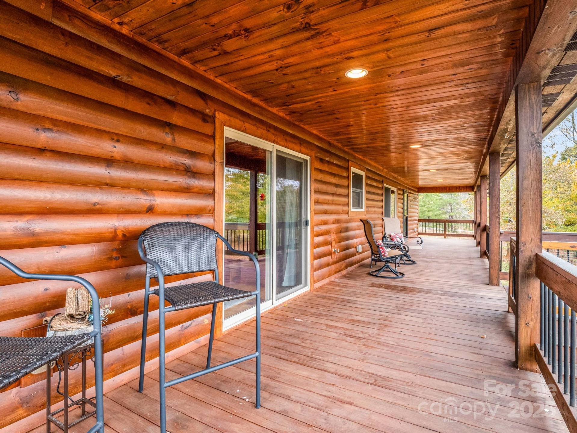653 Moonlight Pass - Photo 6