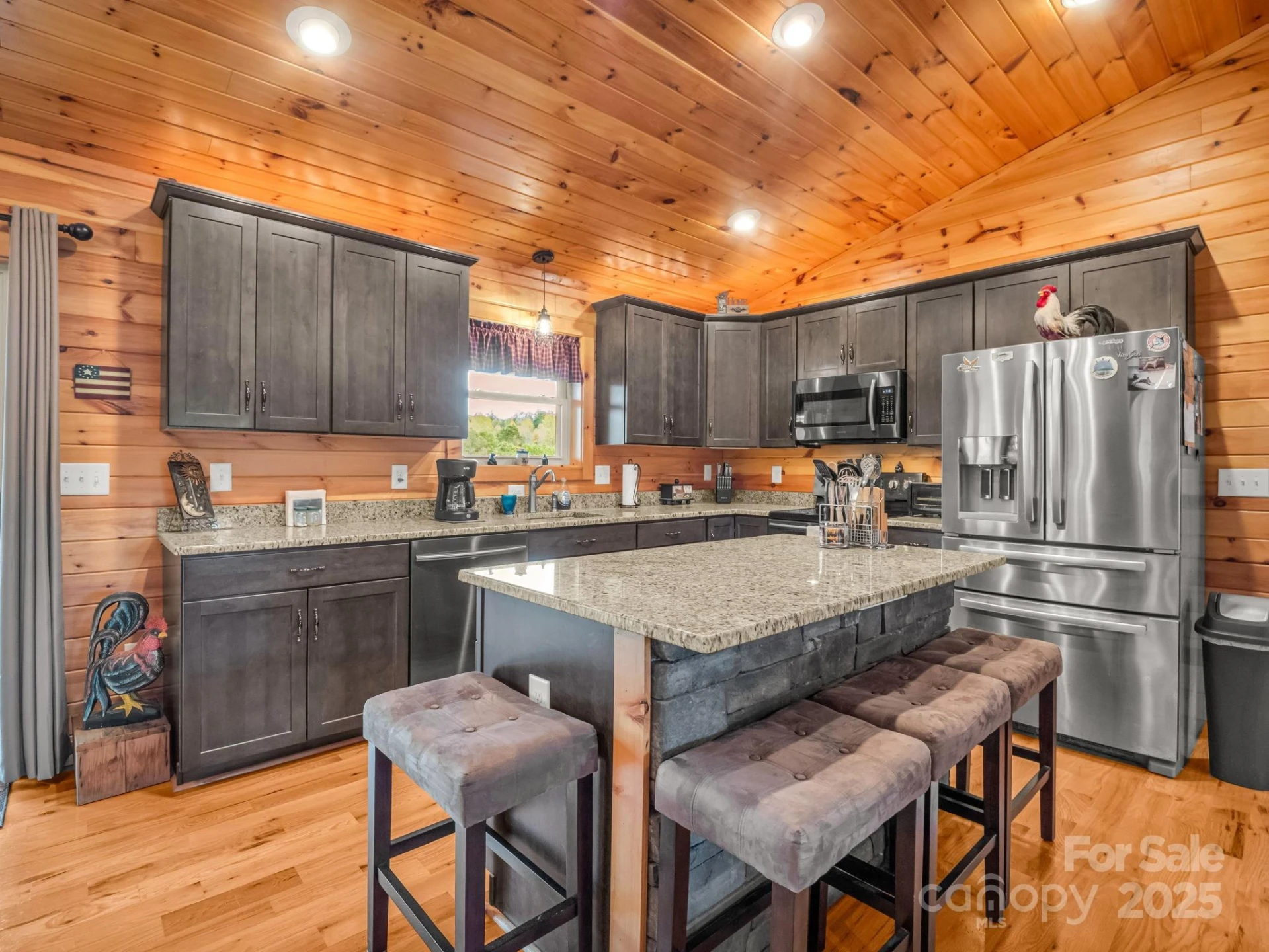 653 Moonlight Pass - Photo 10