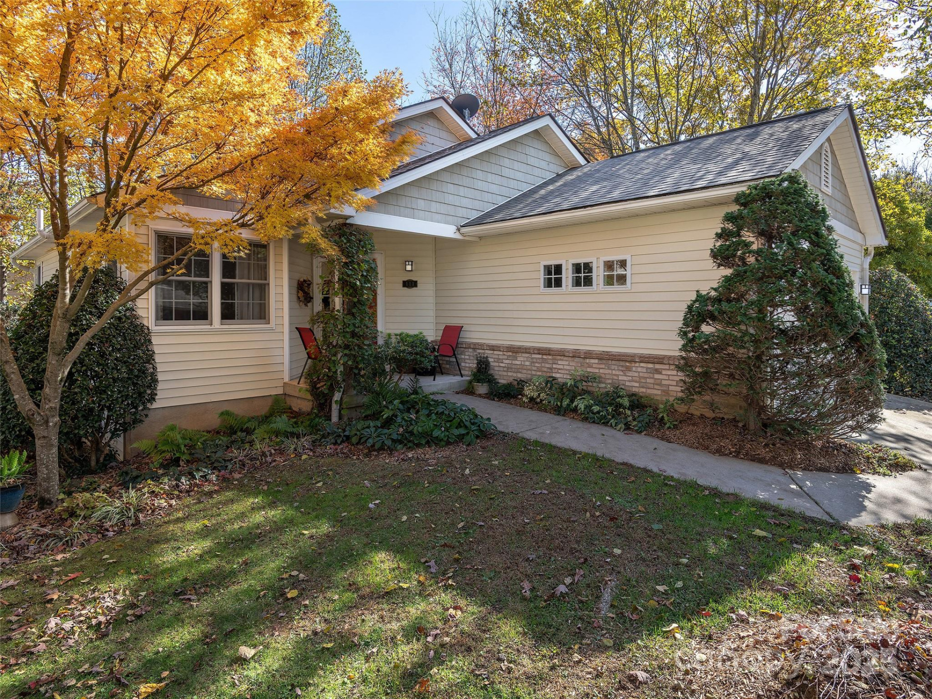 111 Wildwood Forest Lane