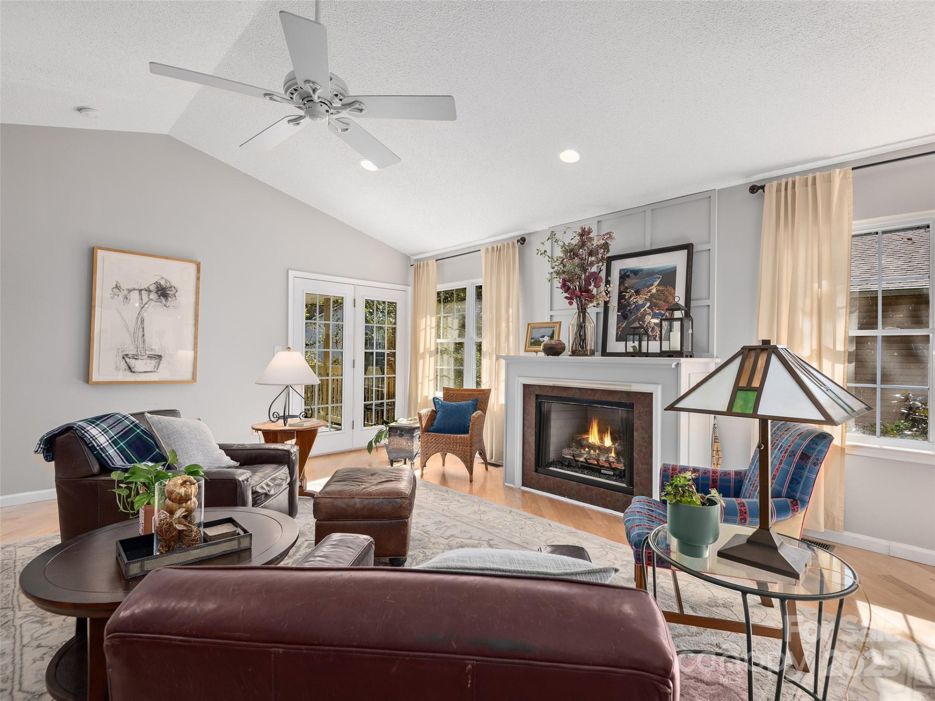 111 Wildwood Forest Lane - Photo 3