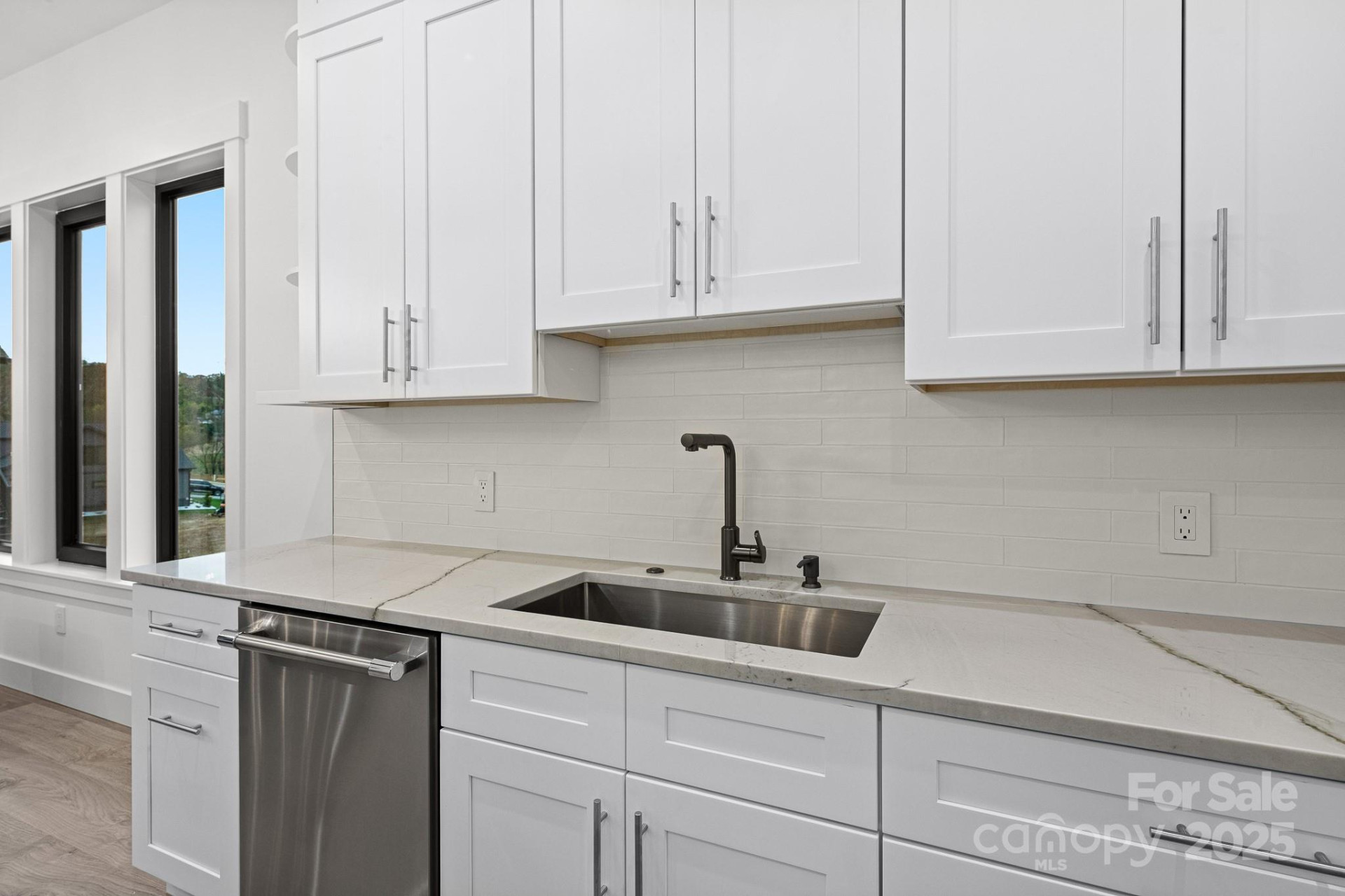 324 Avery Trail Drive #26 - Photo 17