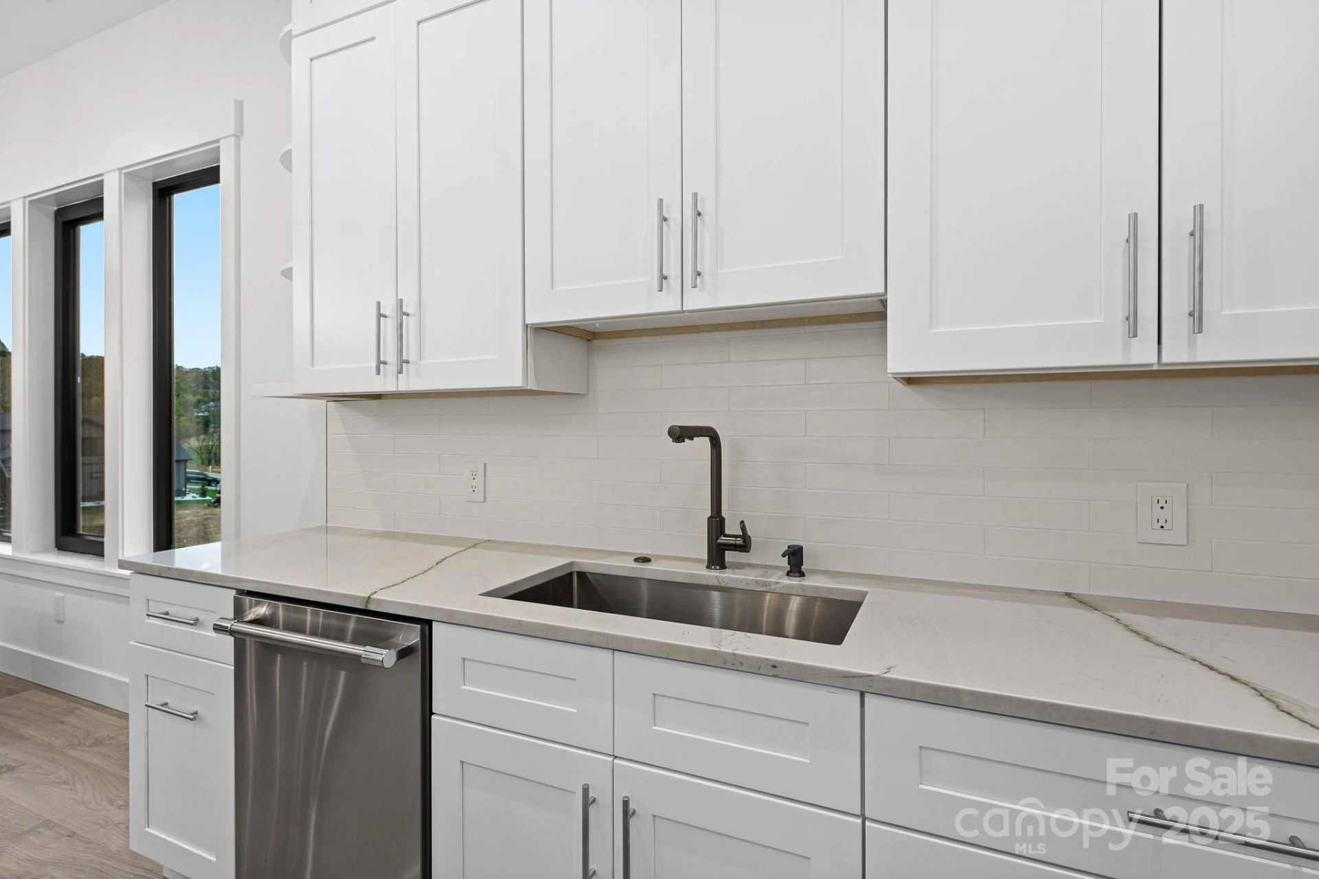 324 Avery Trail Drive #26 - Photo 17