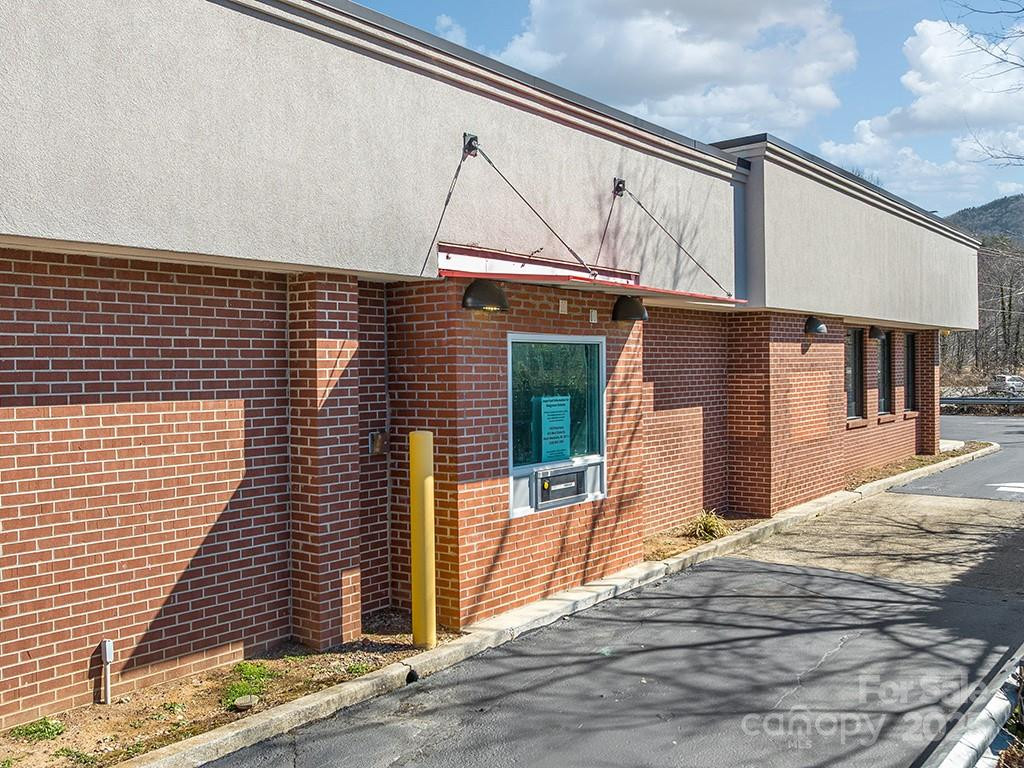 510 NC 9 Highway - Photo 2