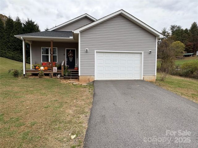 10 Scarlett Ridge Drive