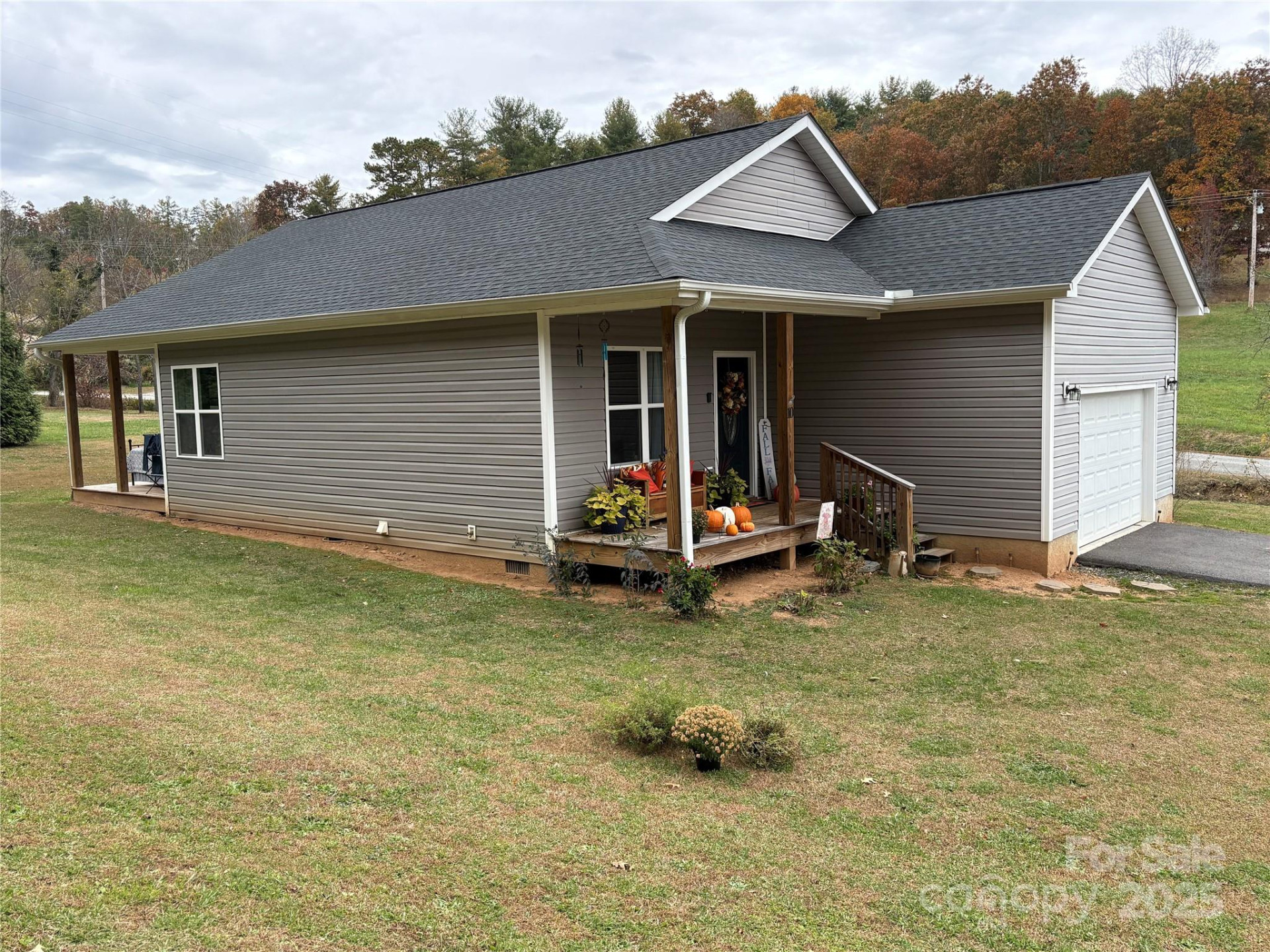 10 Scarlett Ridge Drive - Photo 4