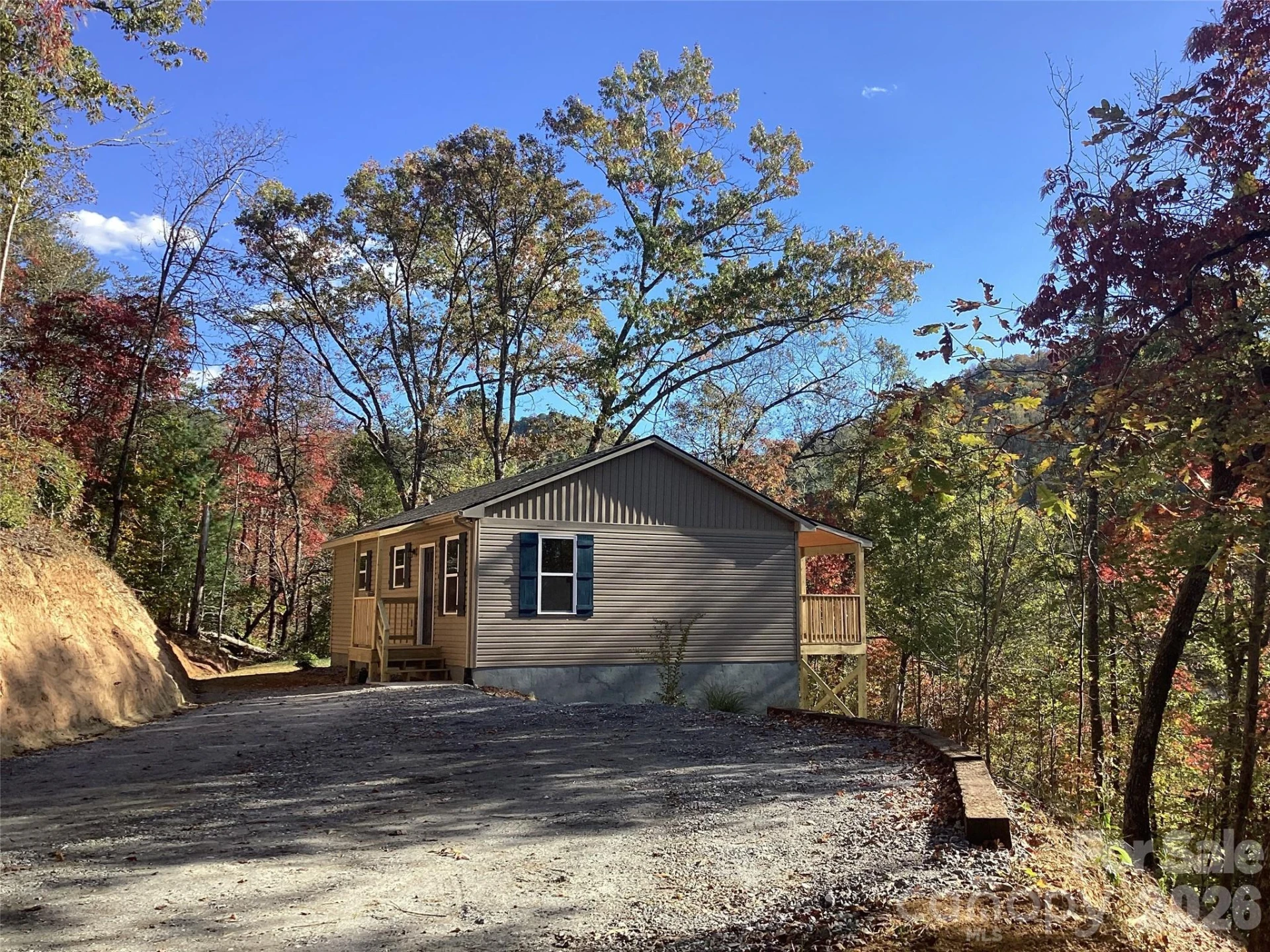212 Brigsy Lane - Photo 2
