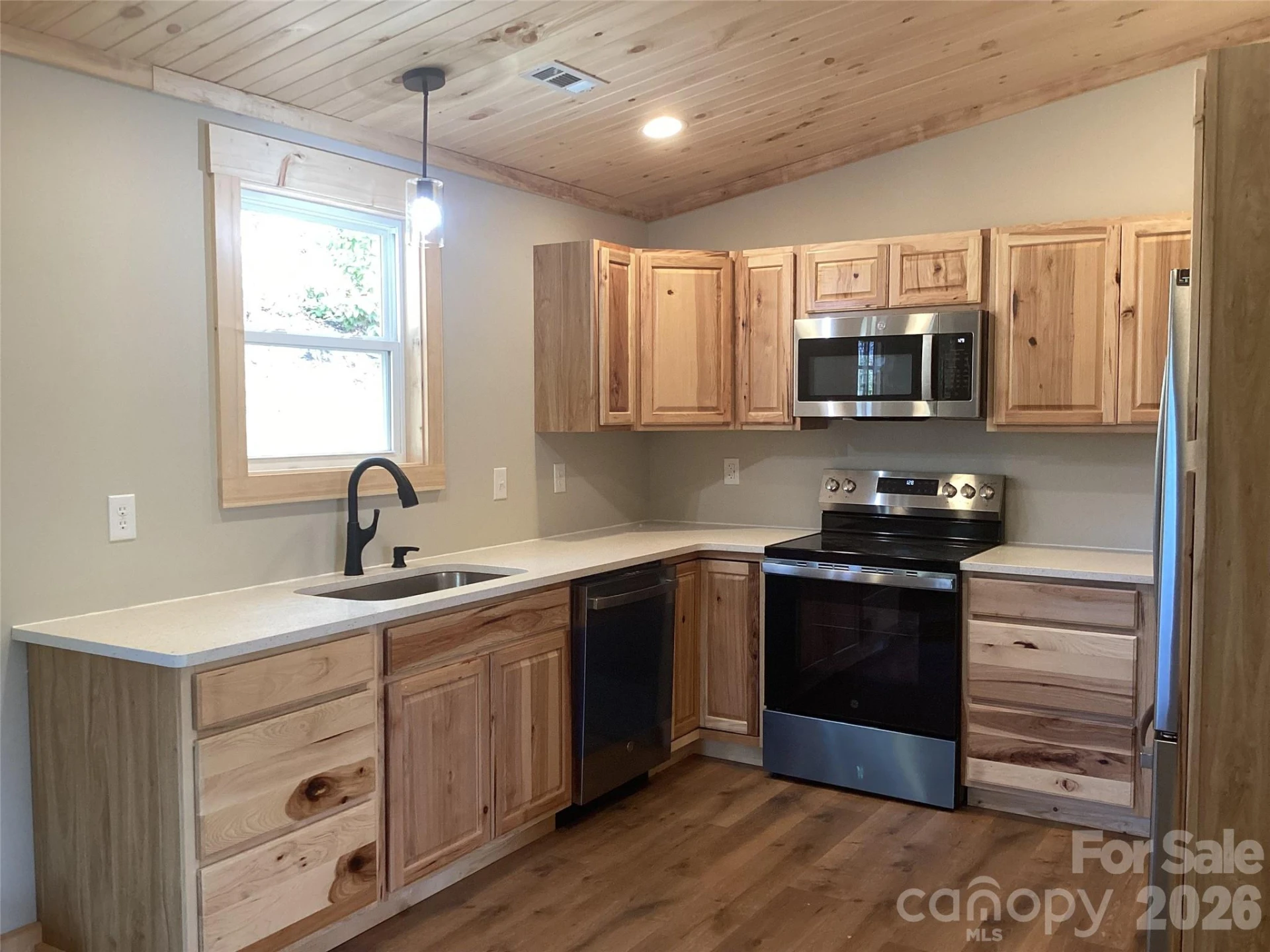 212 Brigsy Lane - Photo 7