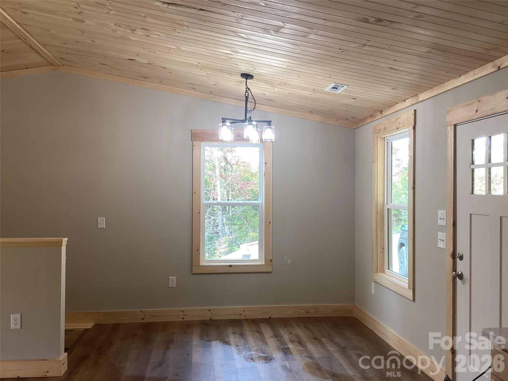 212 Brigsy Lane - Photo 10