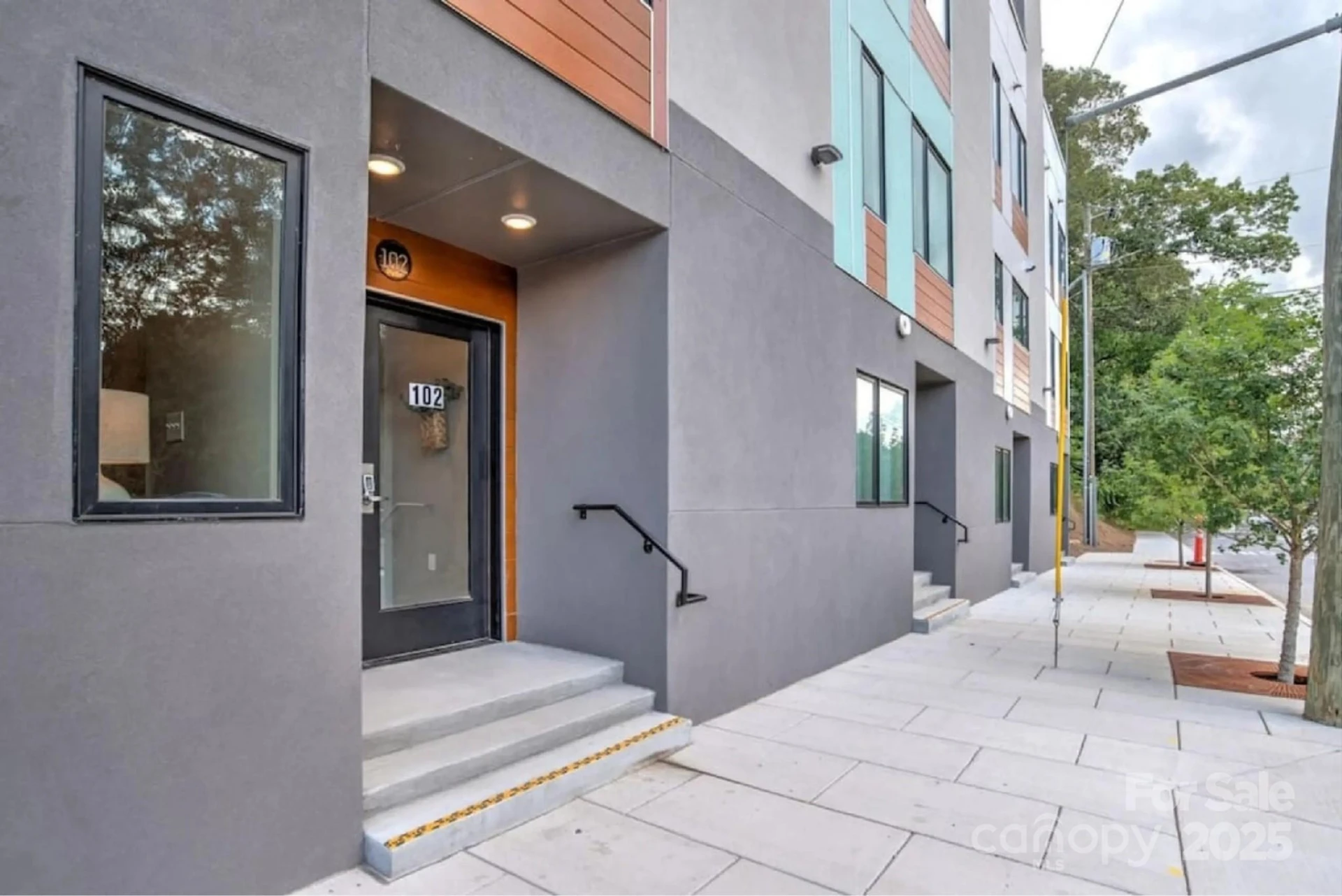 102 Southside Avenue #15
