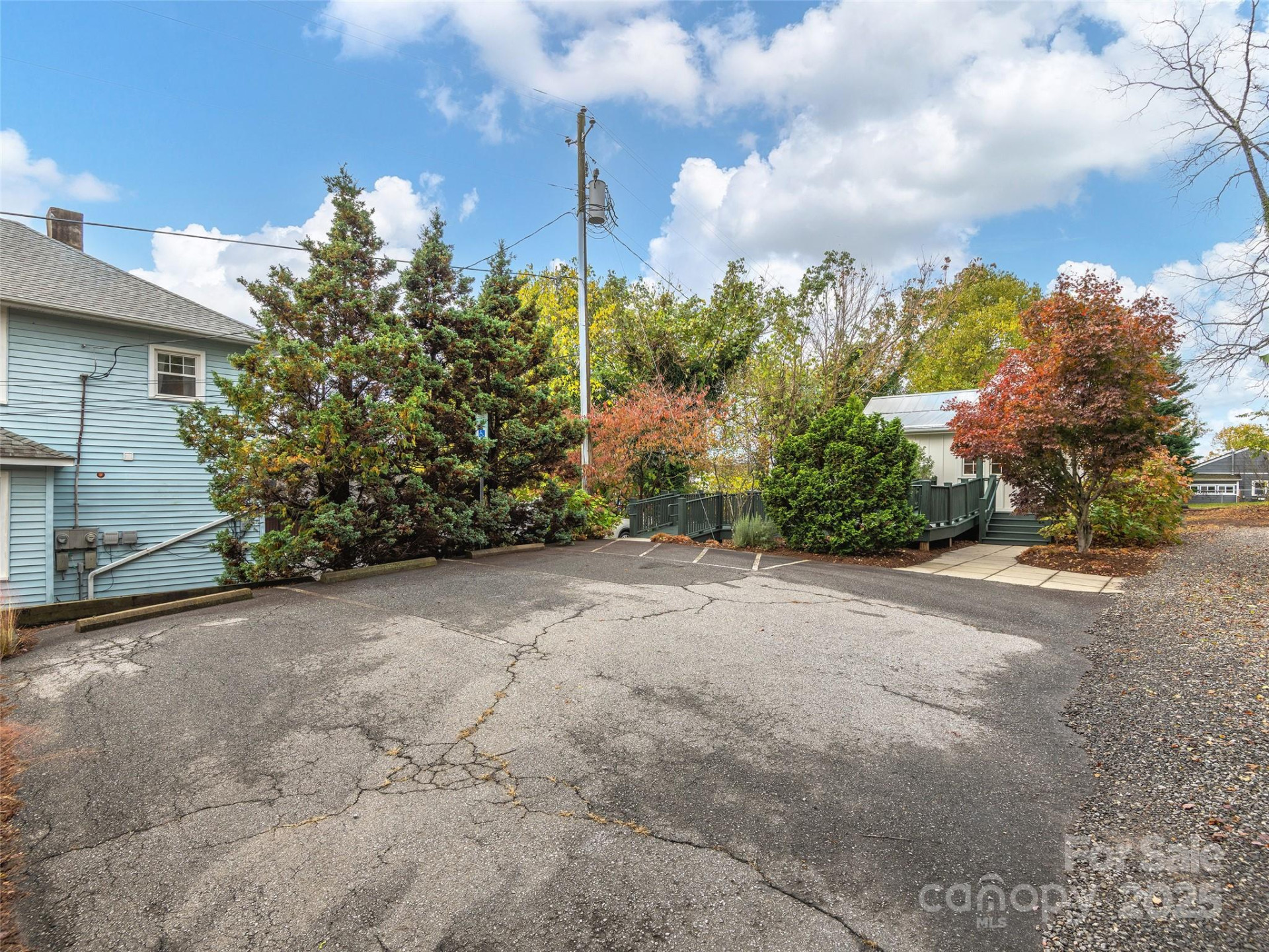 104 Central Avenue - Photo 3