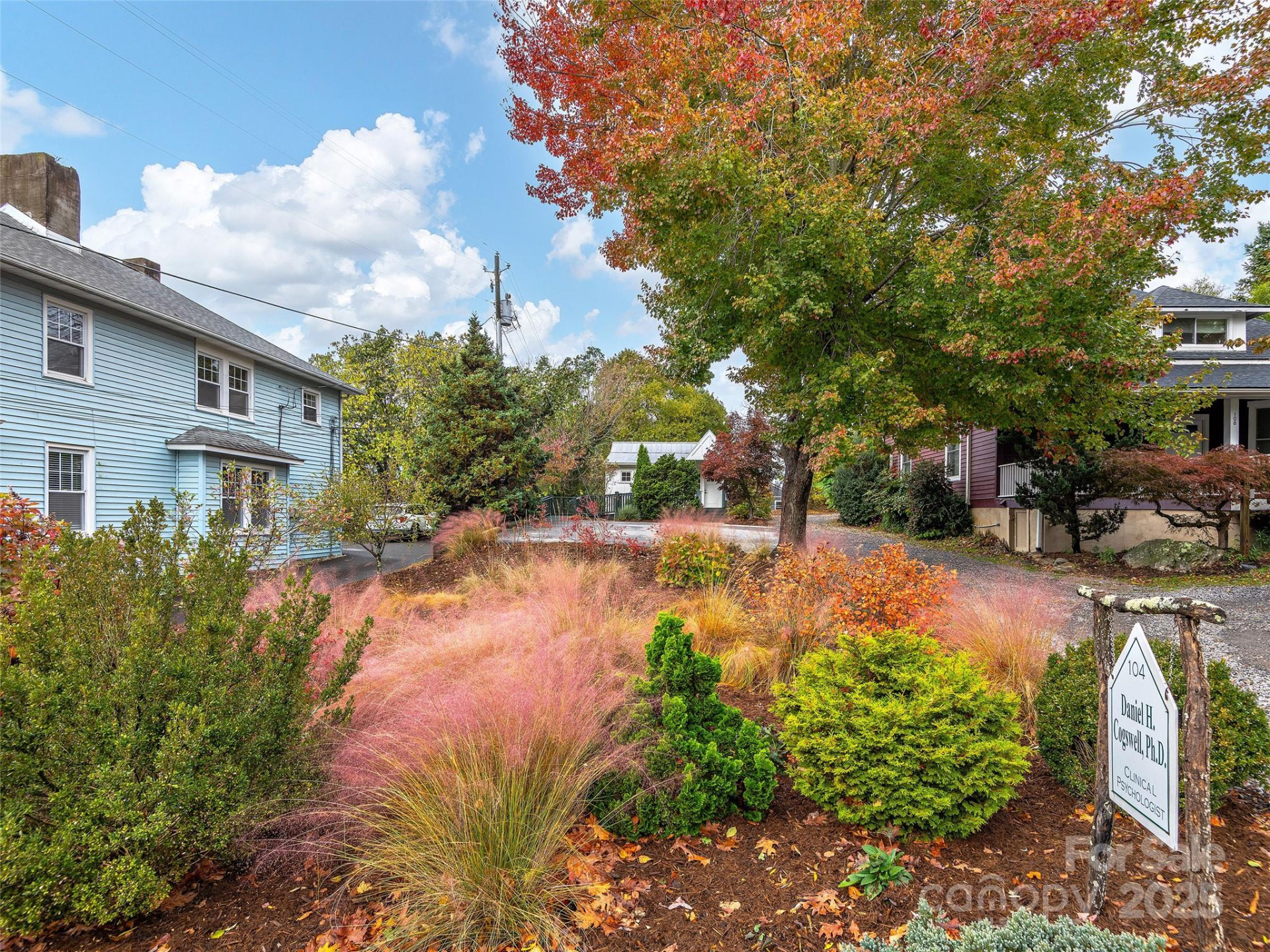 104 Central Avenue - Photo 4