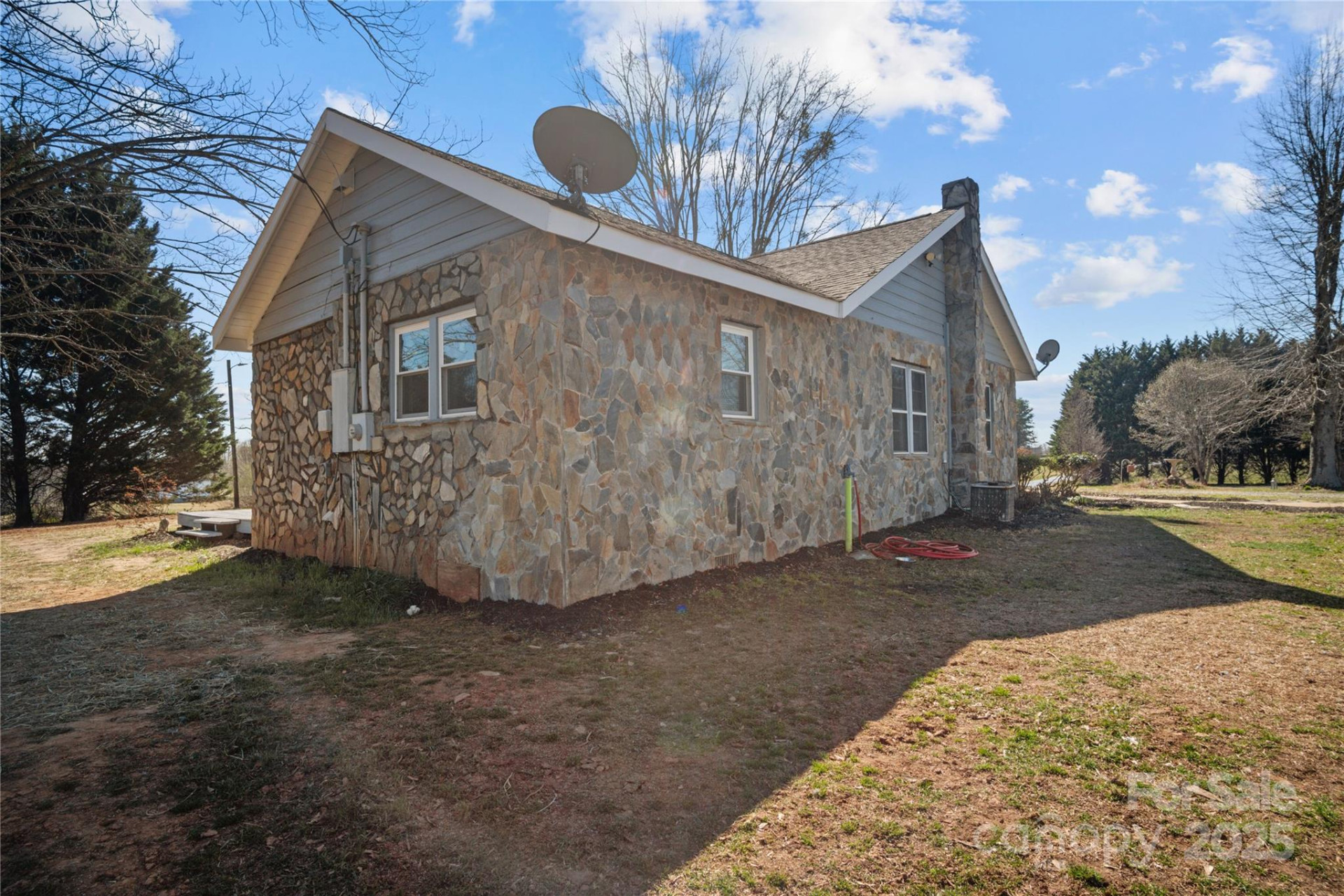 1953 Big Island Road - Photo 34