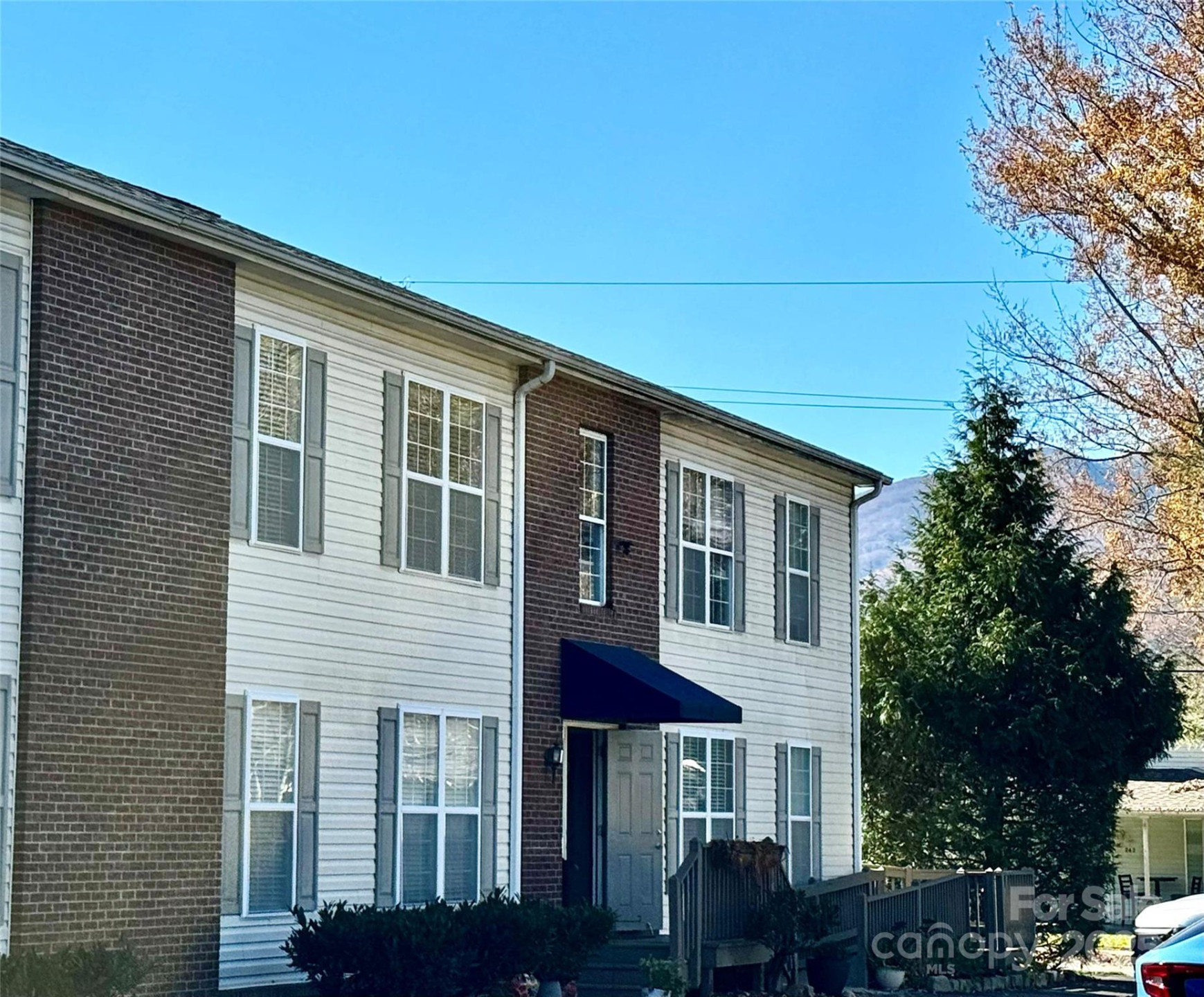 237 Camelot Drive #B