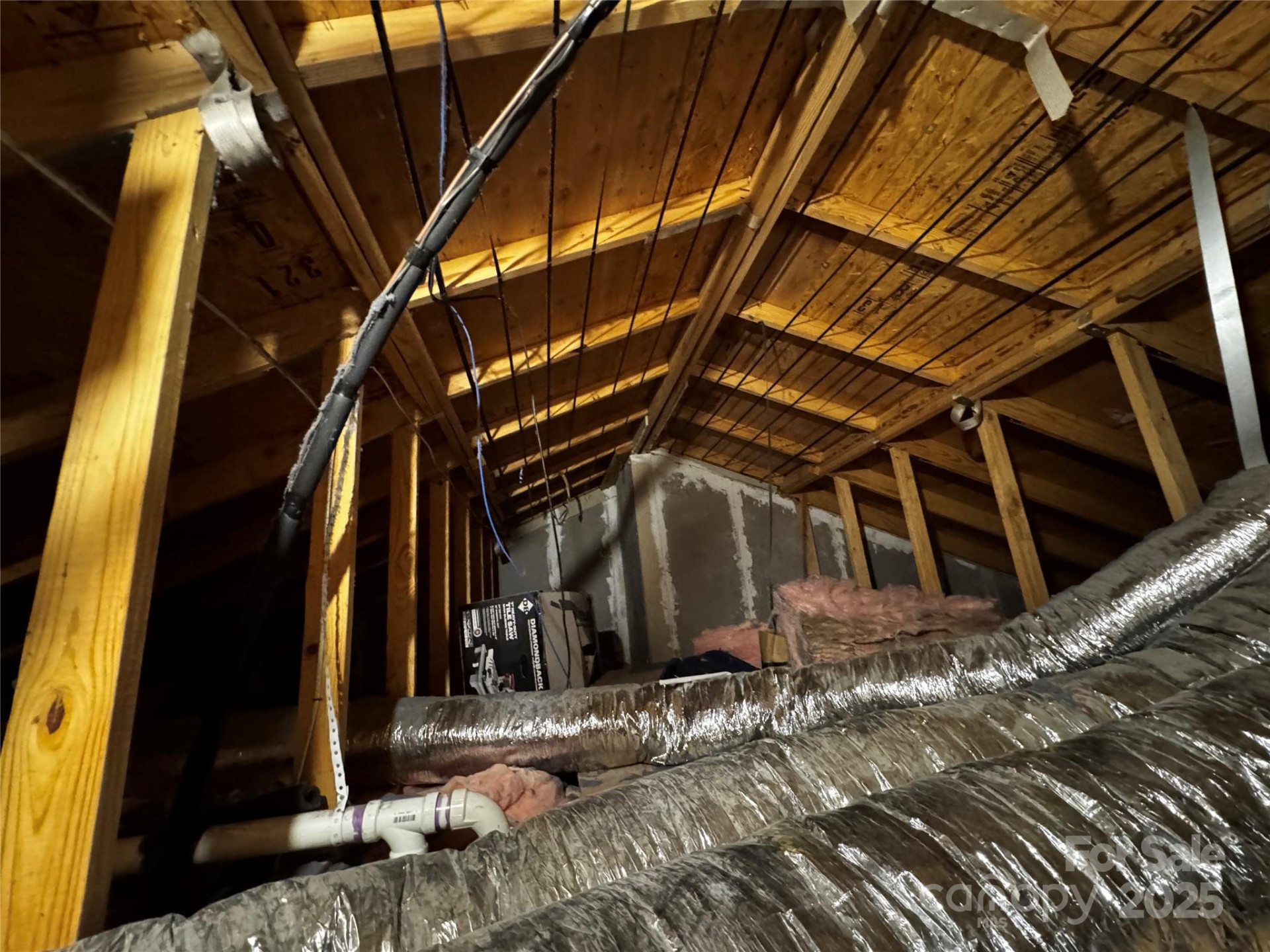 237 Camelot Drive #B - Photo 18