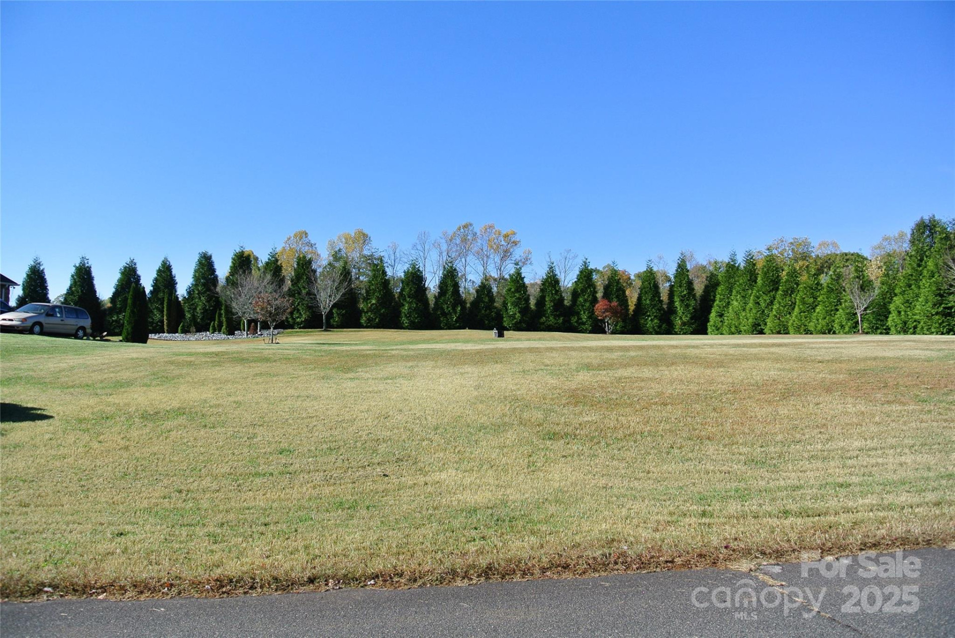 153 Kensington Drive - Photo 3