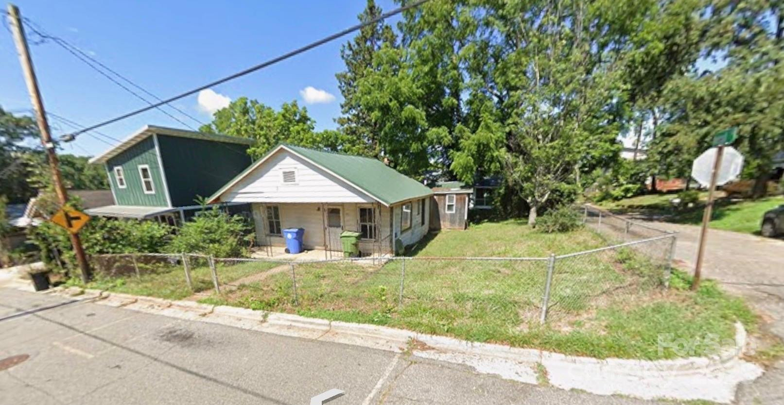 107 Bradley Street - Photo 3