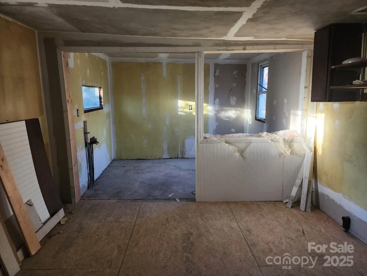 107 Bradley Street - Photo 5