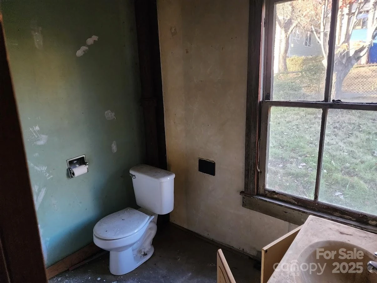 107 Bradley Street - Photo 10