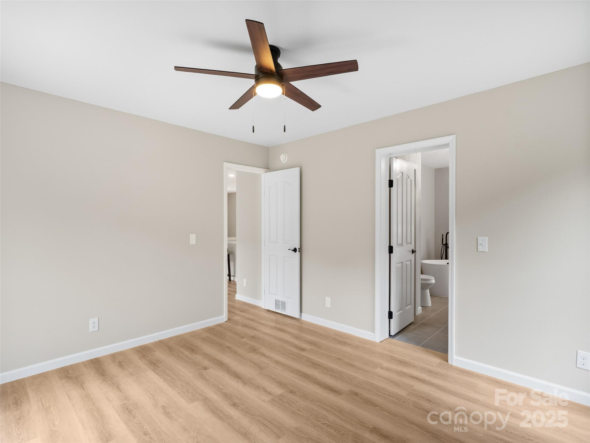 341 Green Meadow Lane - Photo 19