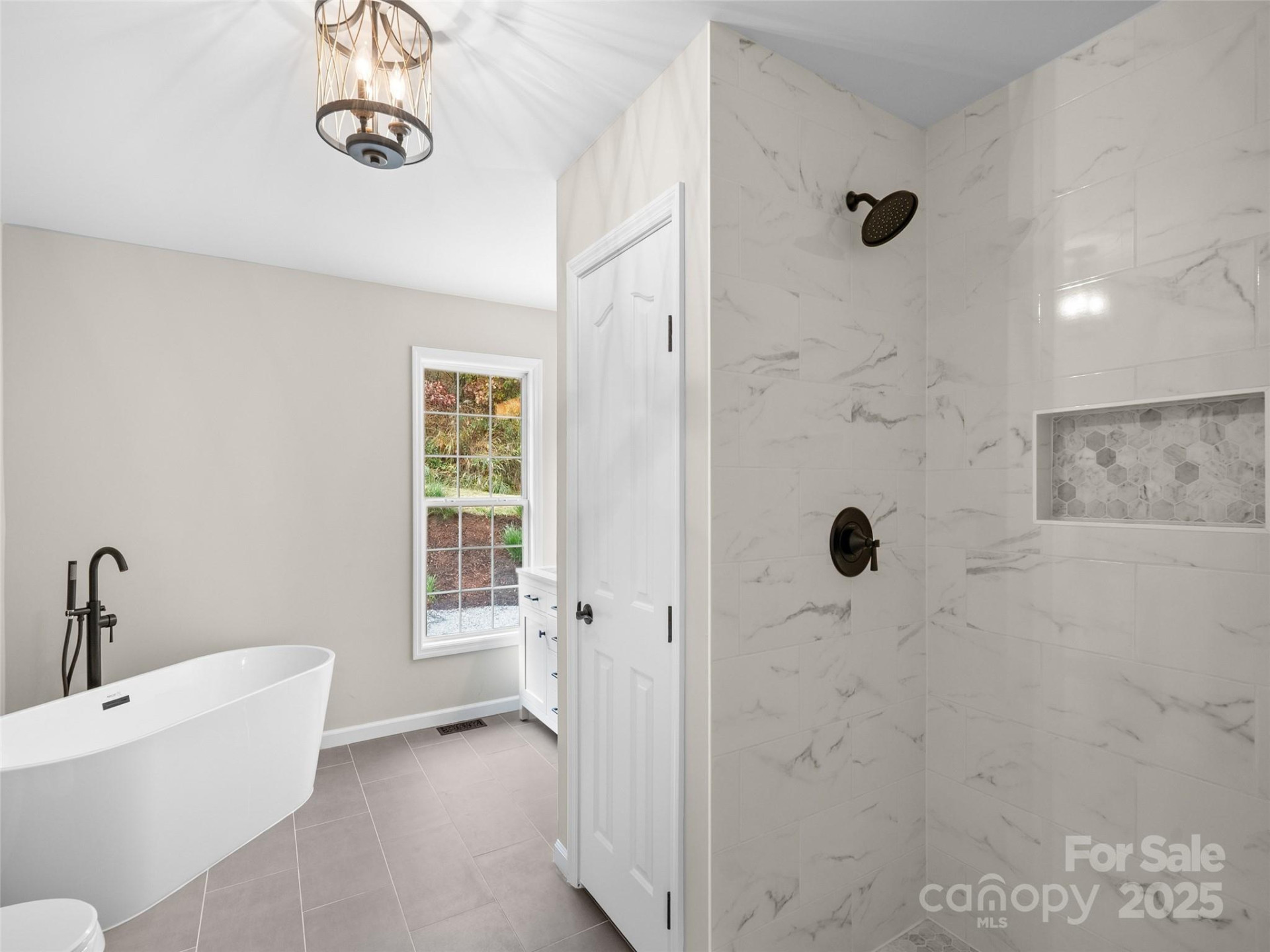 341 Green Meadow Lane - Photo 3