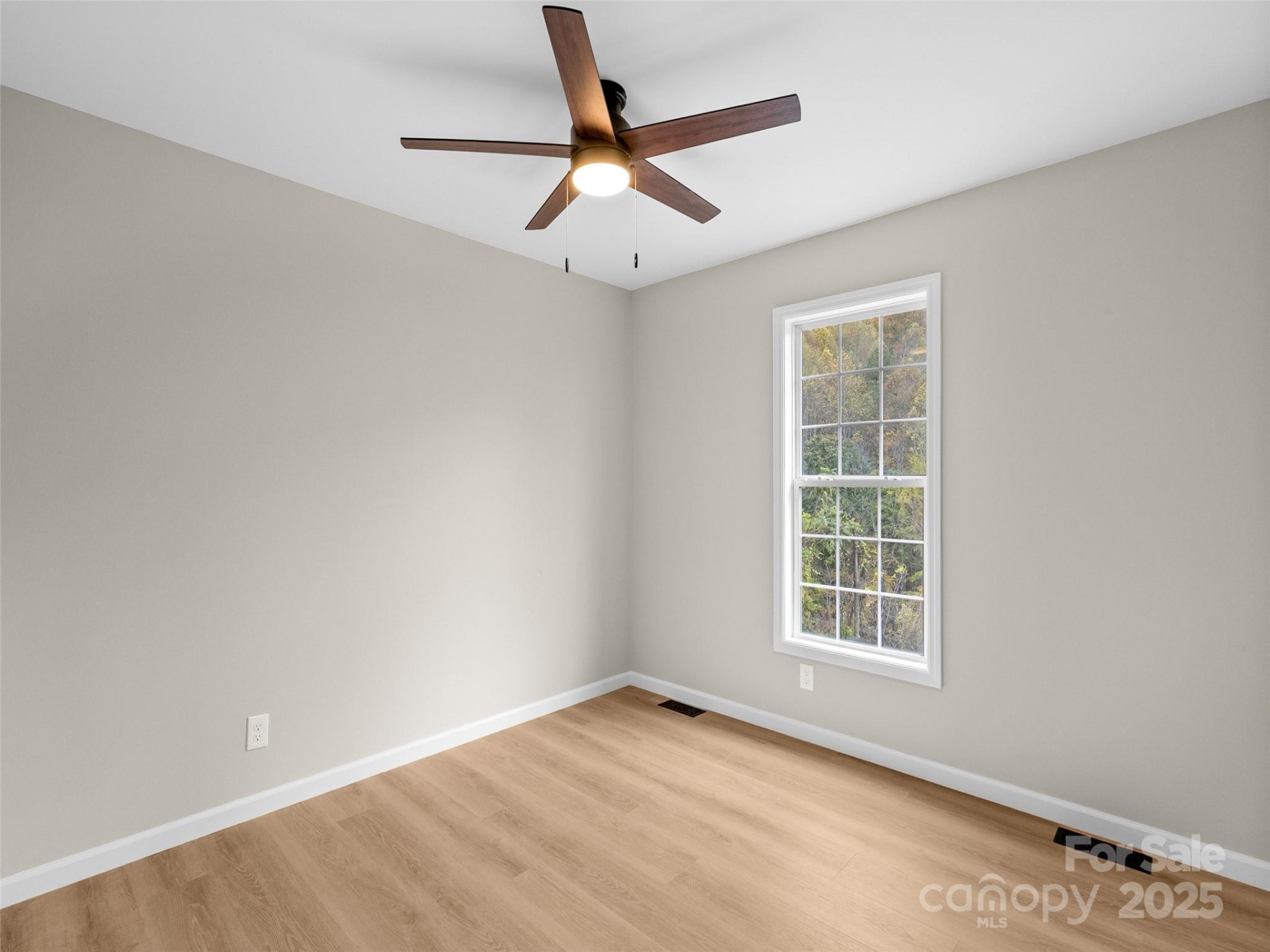 341 Green Meadow Lane - Photo 22
