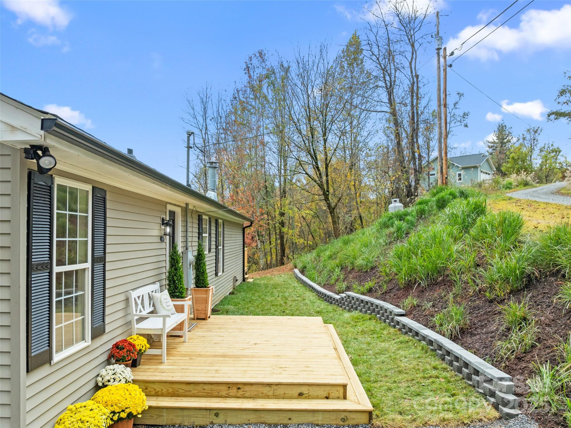 341 Green Meadow Lane - Photo 32