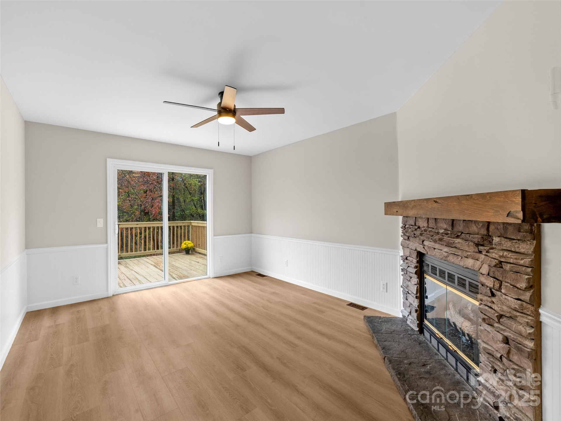 341 Green Meadow Lane - Photo 7