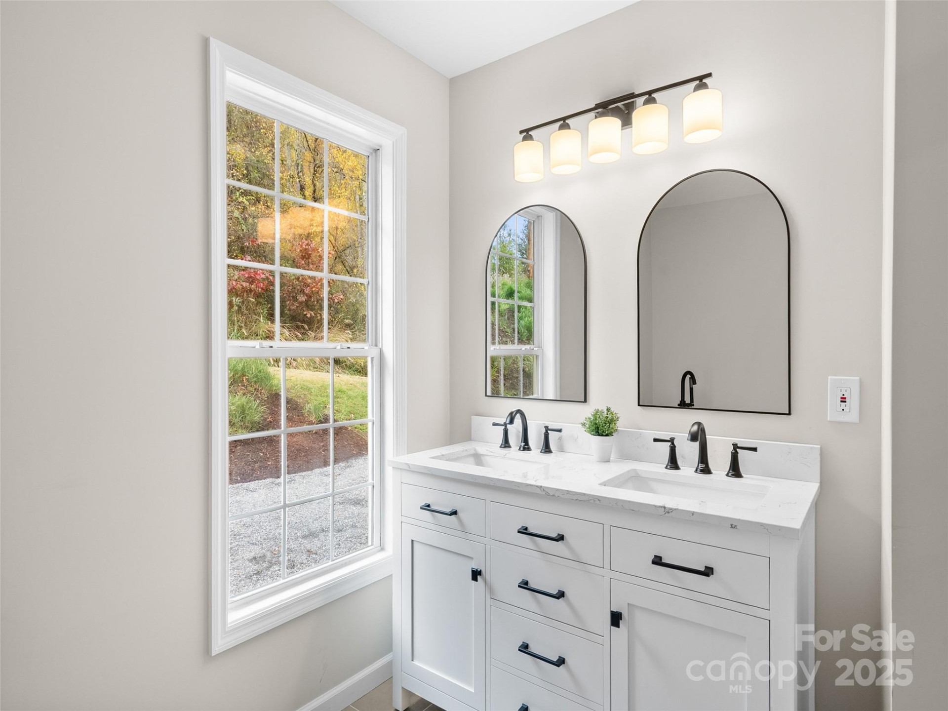341 Green Meadow Lane - Photo 10