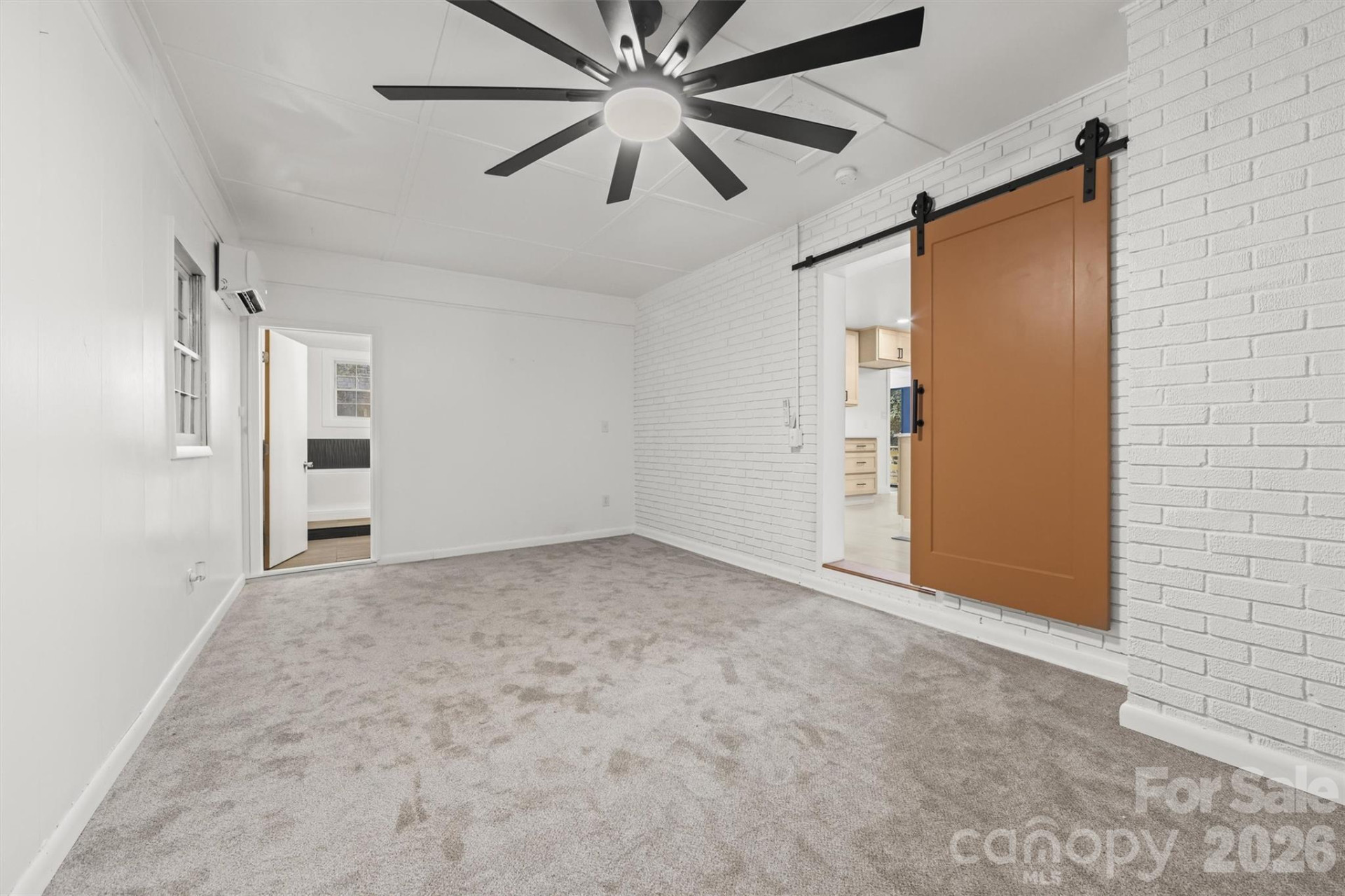 28 Pine Lane - Photo 16