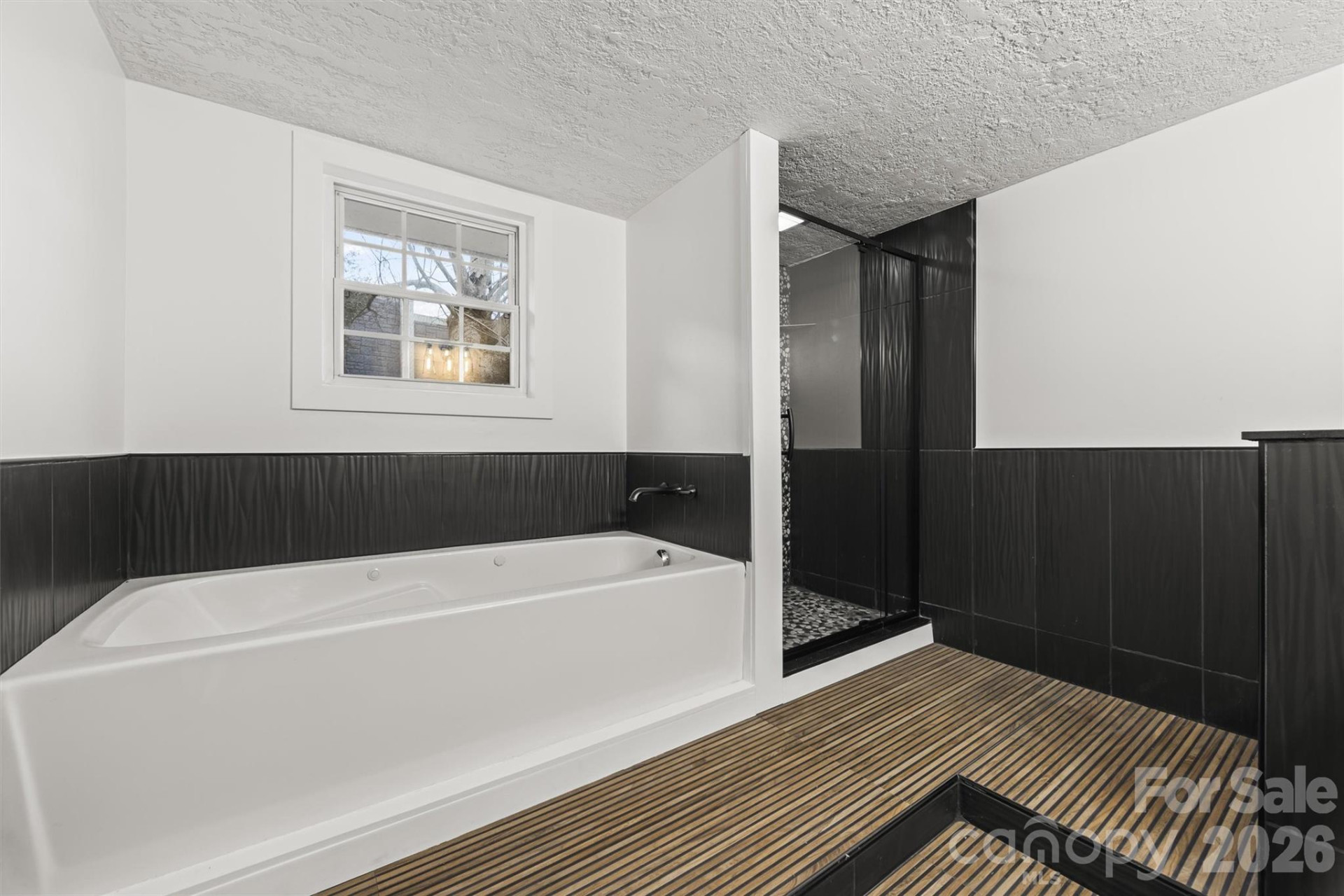 28 Pine Lane - Photo 17