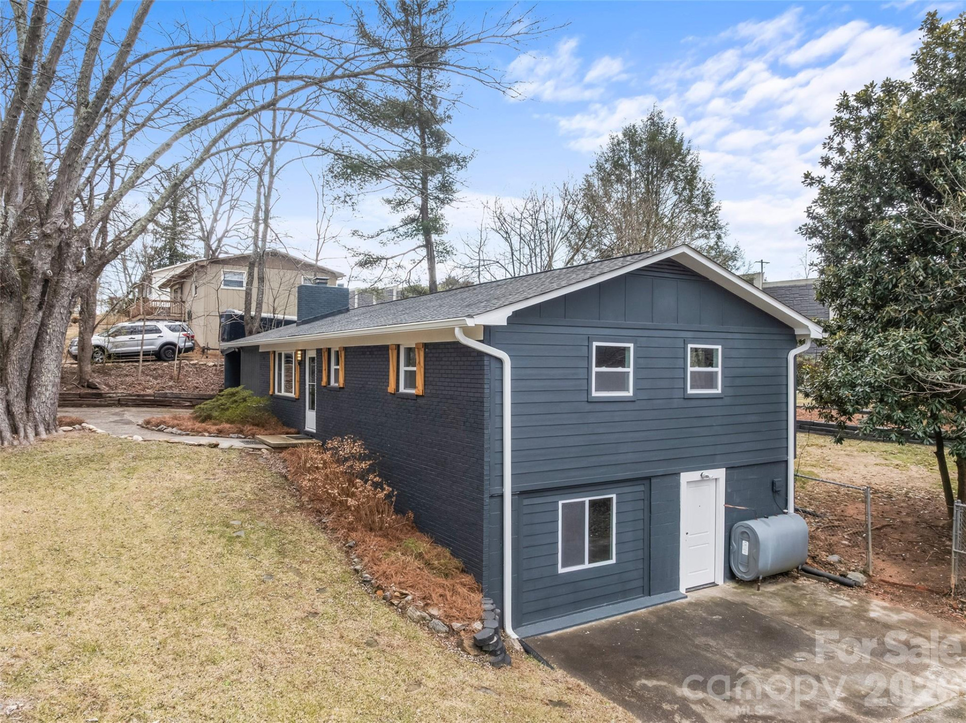 28 Pine Lane - Photo 3