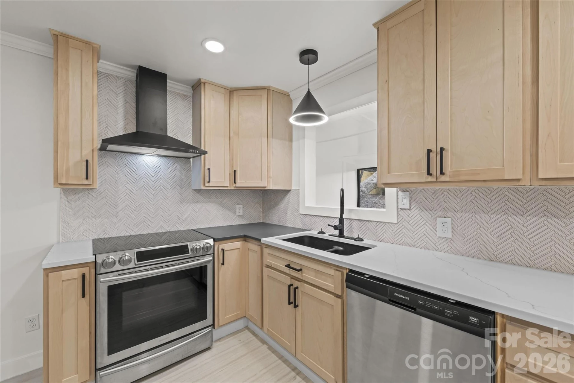 28 Pine Lane - Photo 8