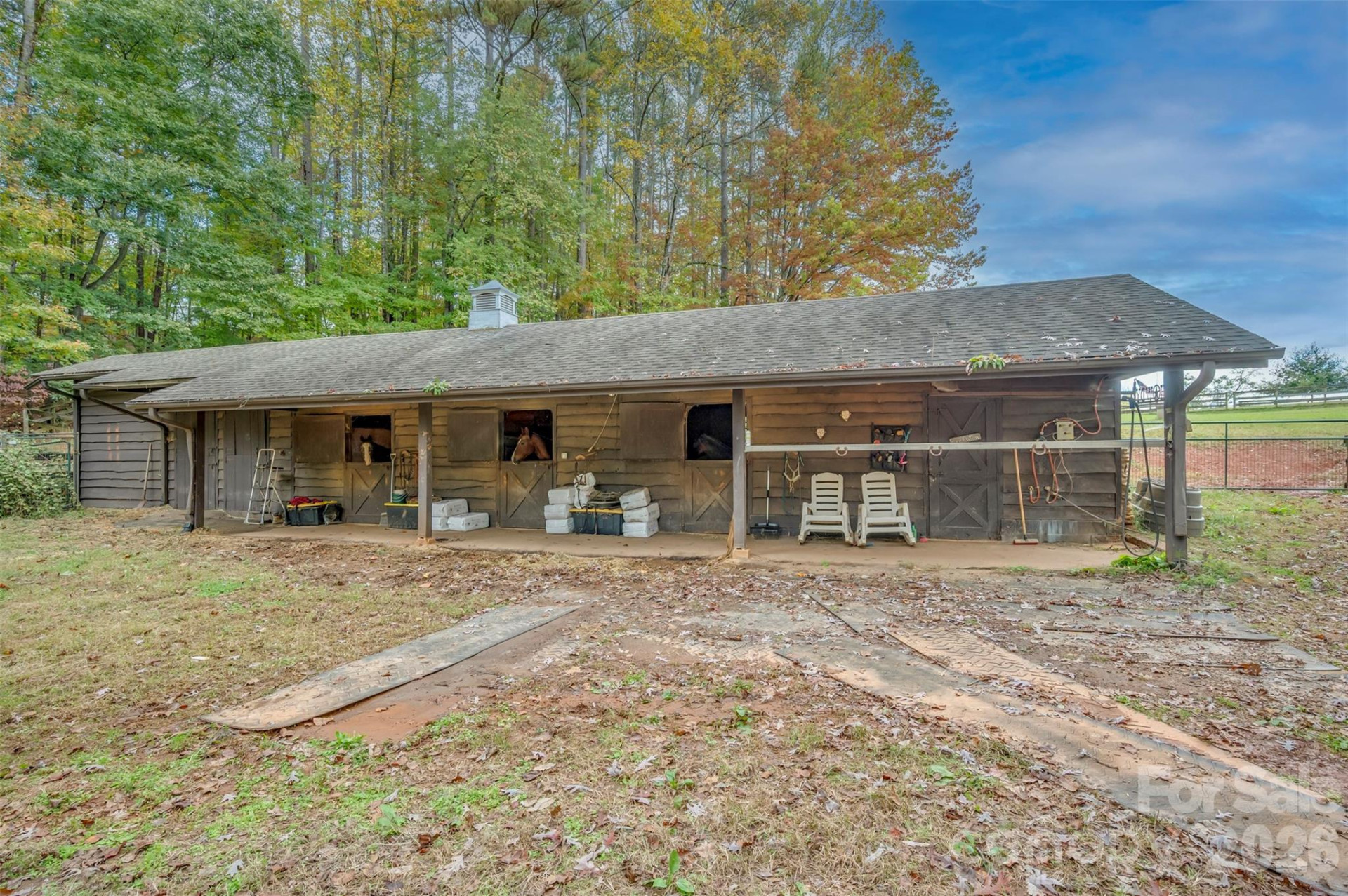 936 Golden Road - Photo 31