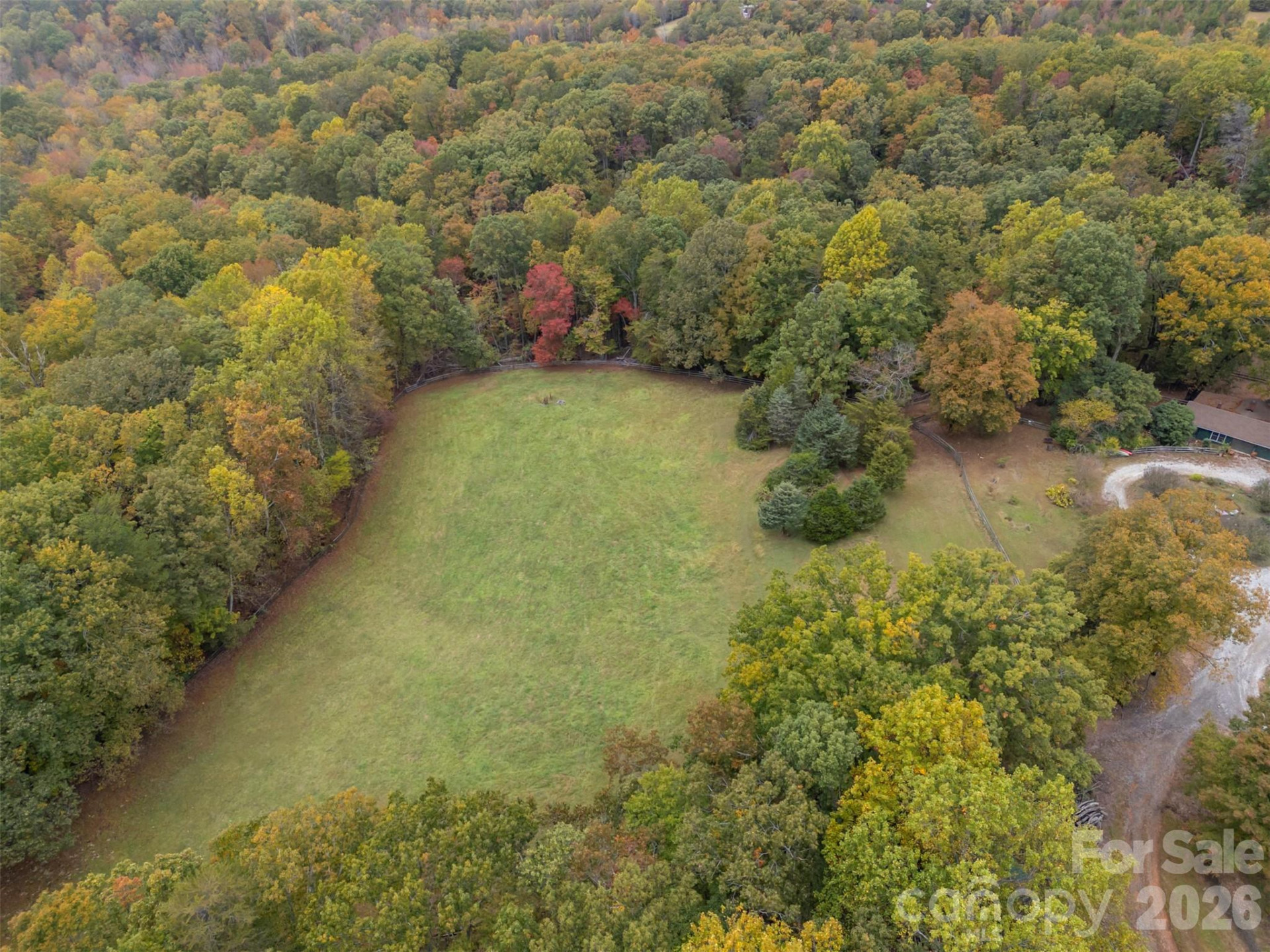 936 Golden Road - Photo 36