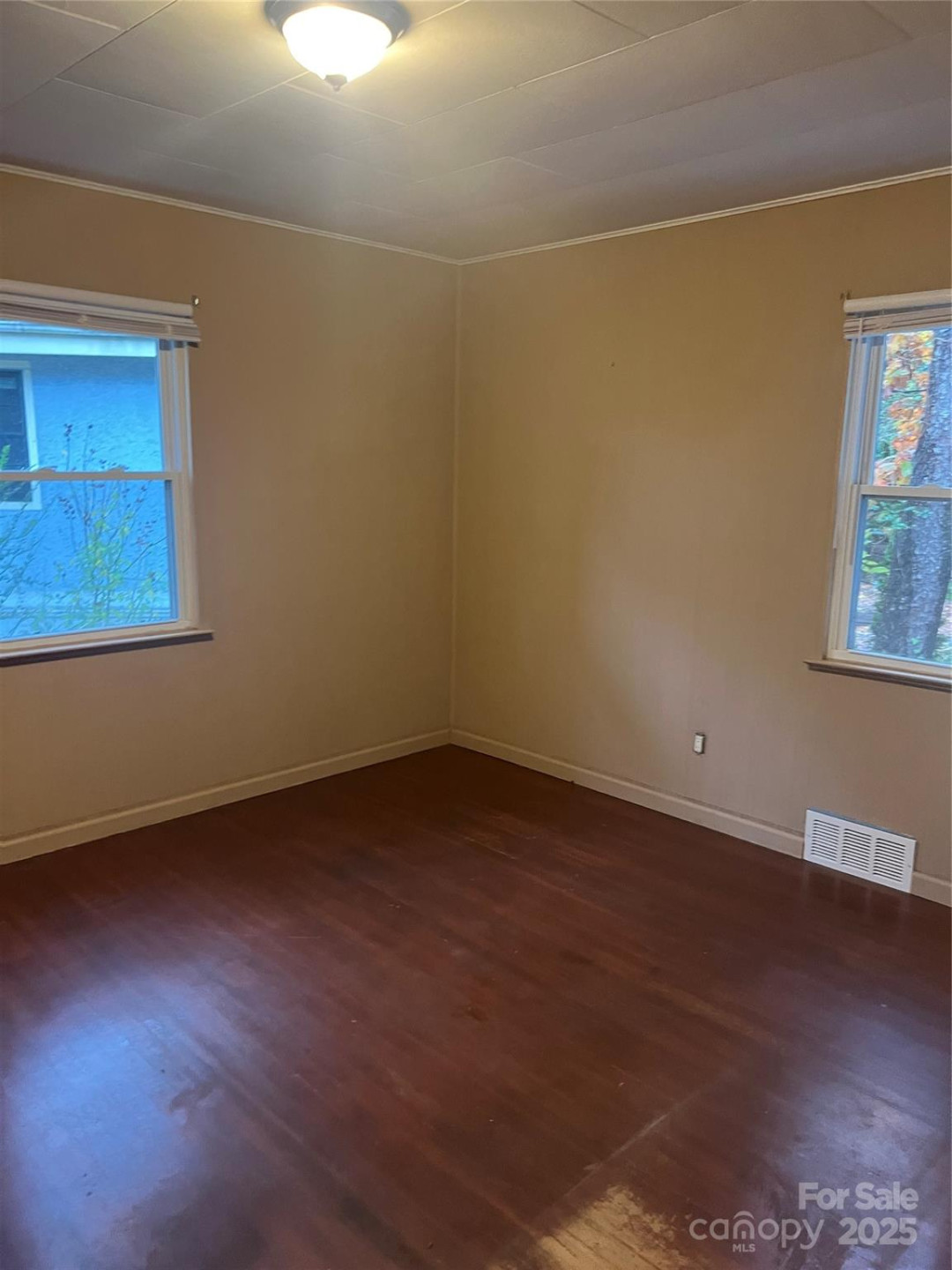 243 Governors View - Photo 14