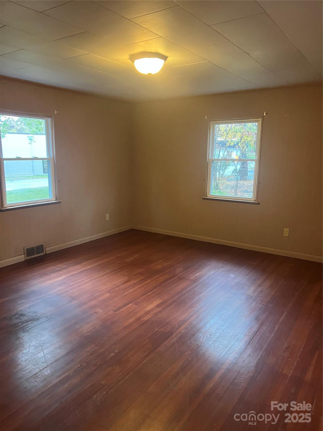 243 Governors View - Photo 16