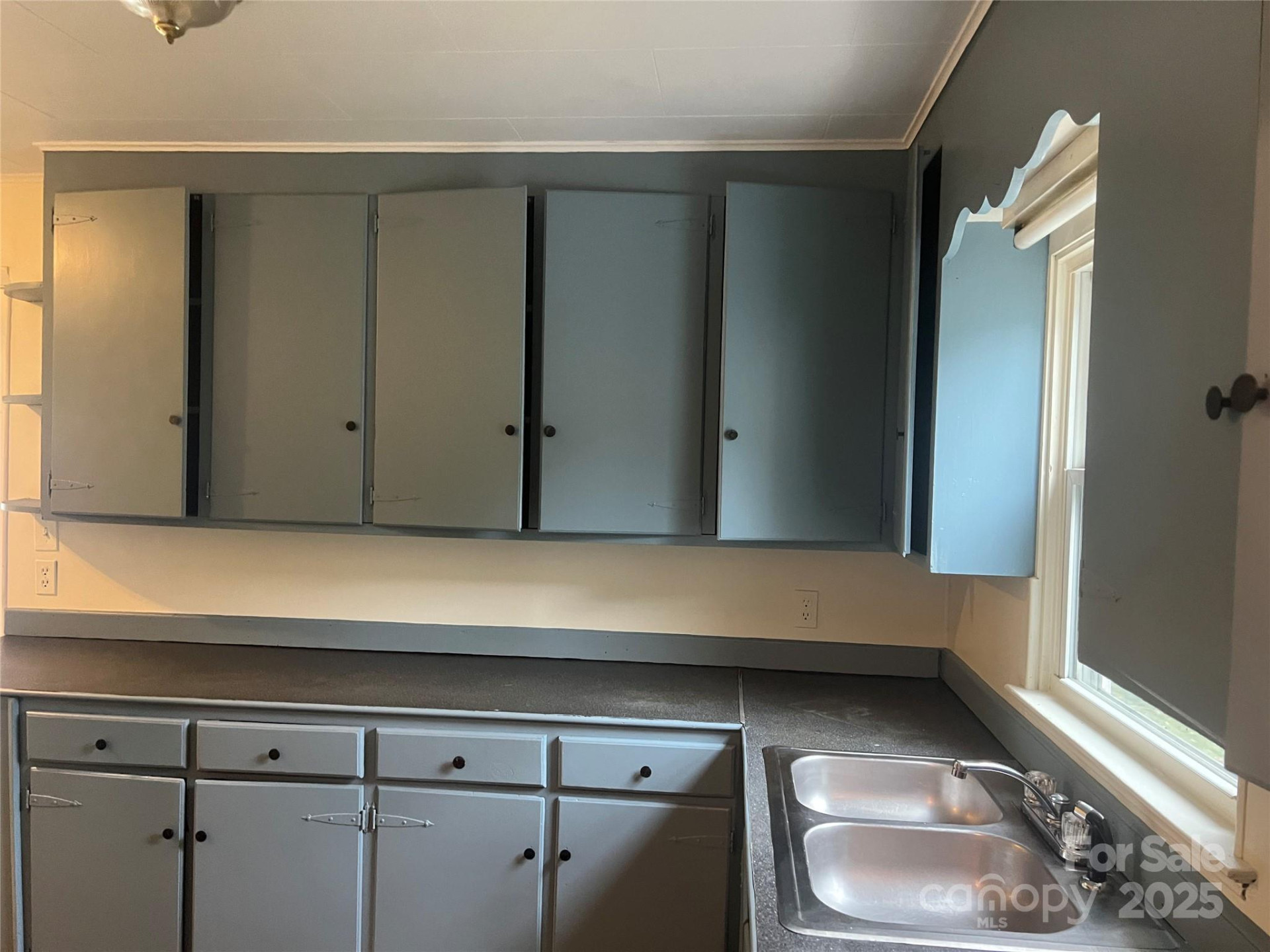 243 Governors View - Photo 6