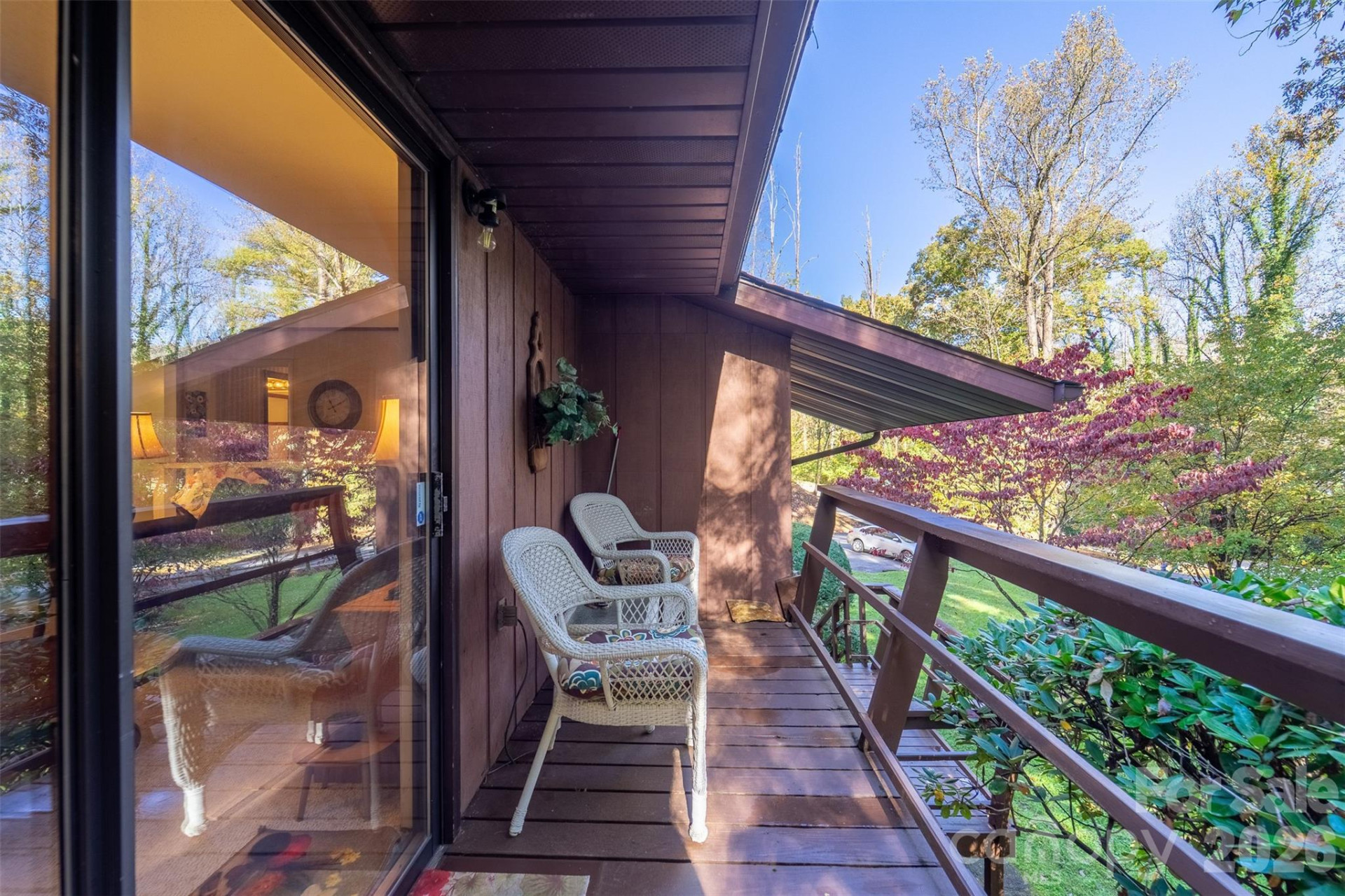 495 Savannah Drive - Photo 5