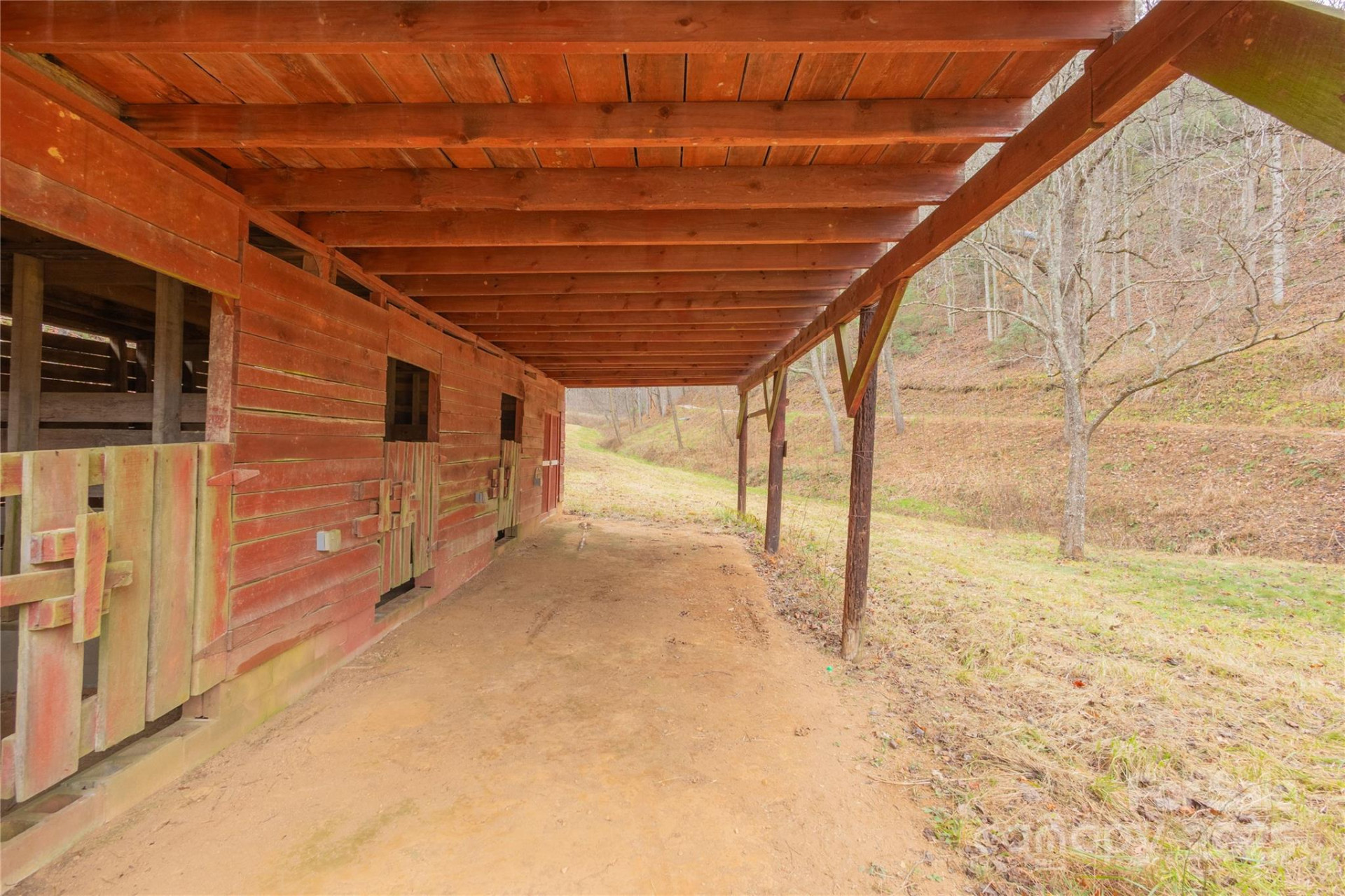 104 Robin Lane - Photo 34