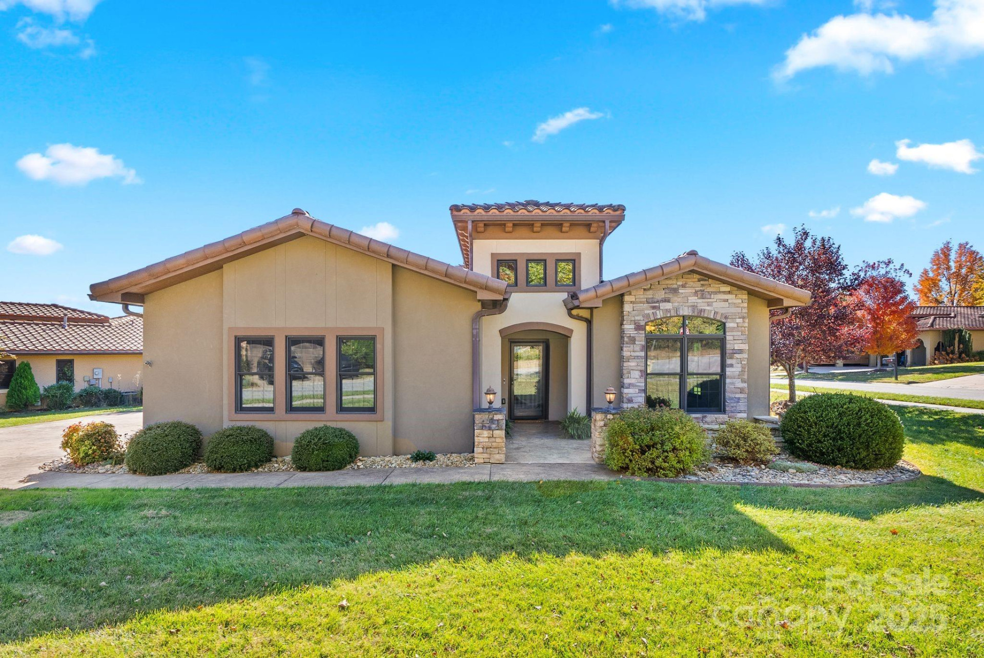 4 Pacifico Drive - Photo 2