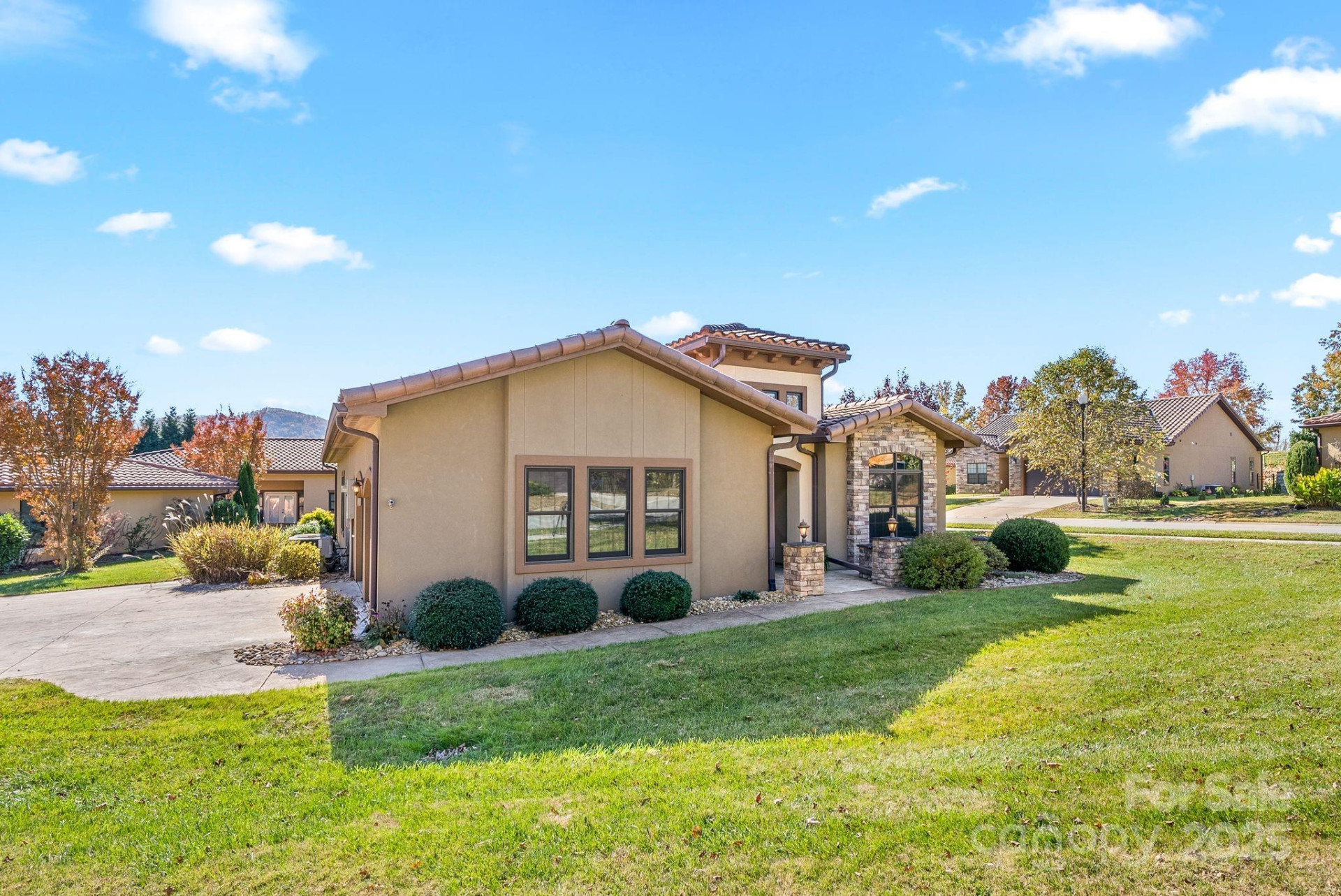 4 Pacifico Drive - Photo 32