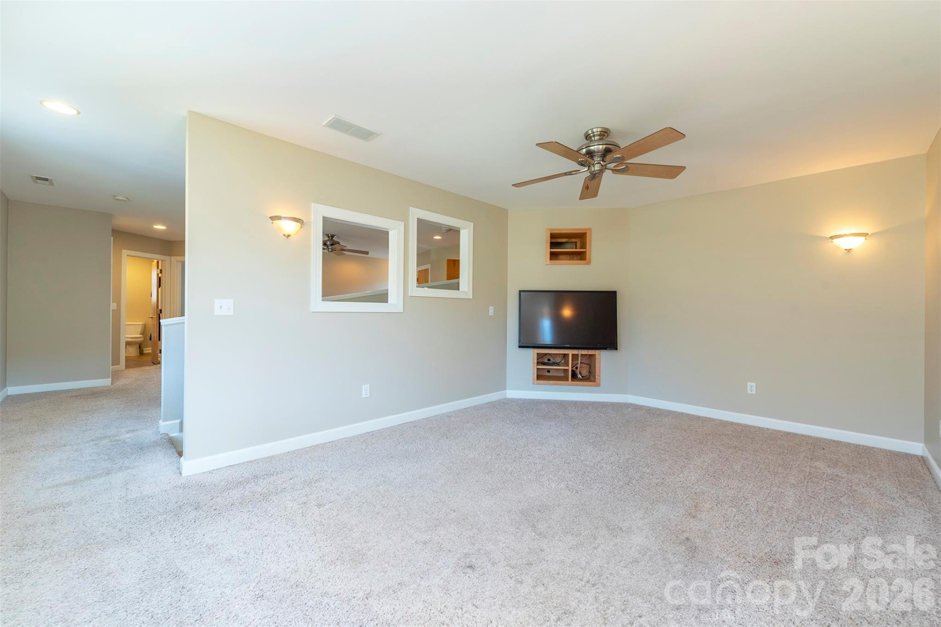 70 Midnight Lane - Photo 32