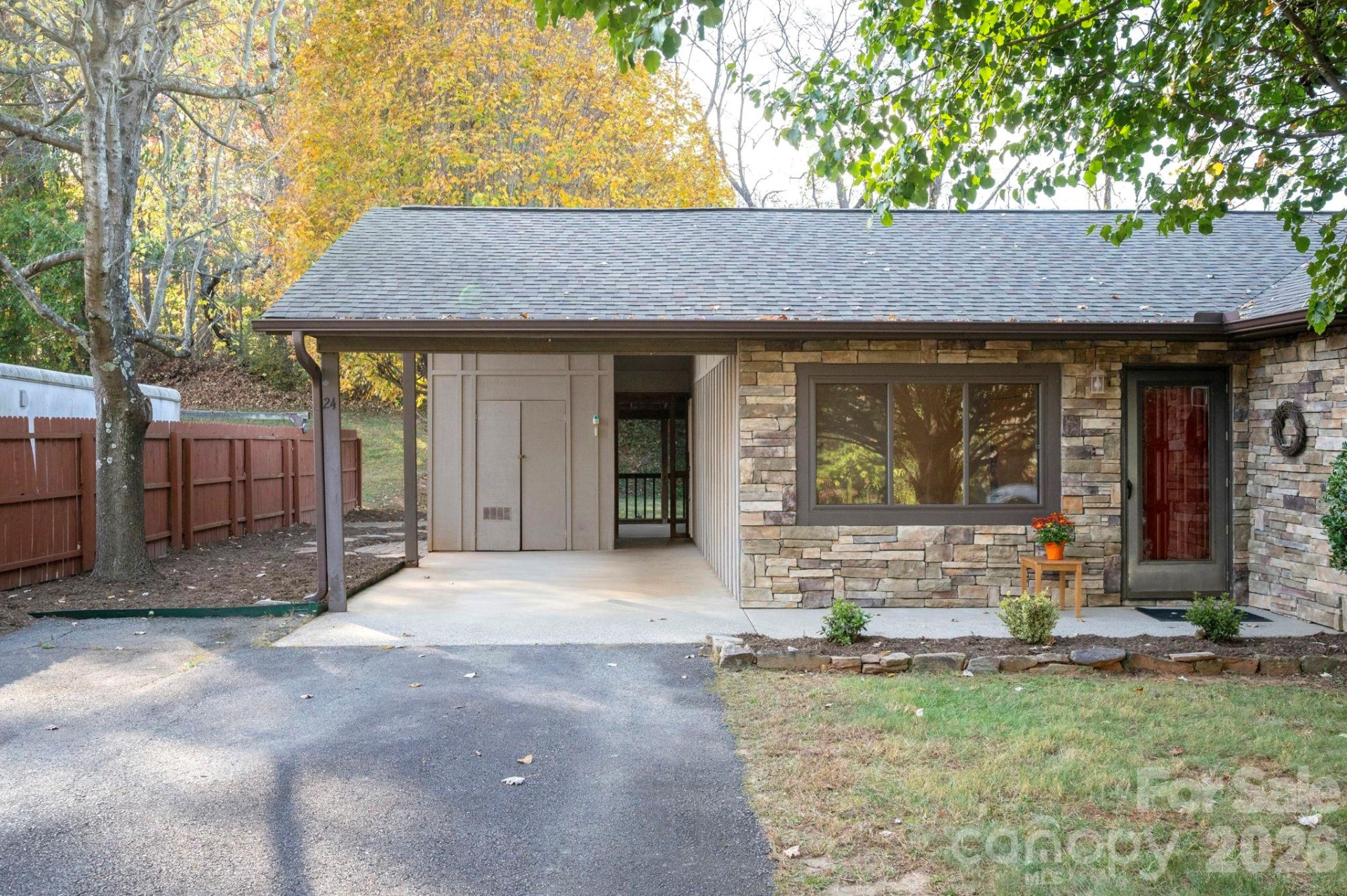 24 Green Acres Drive - Photo 2