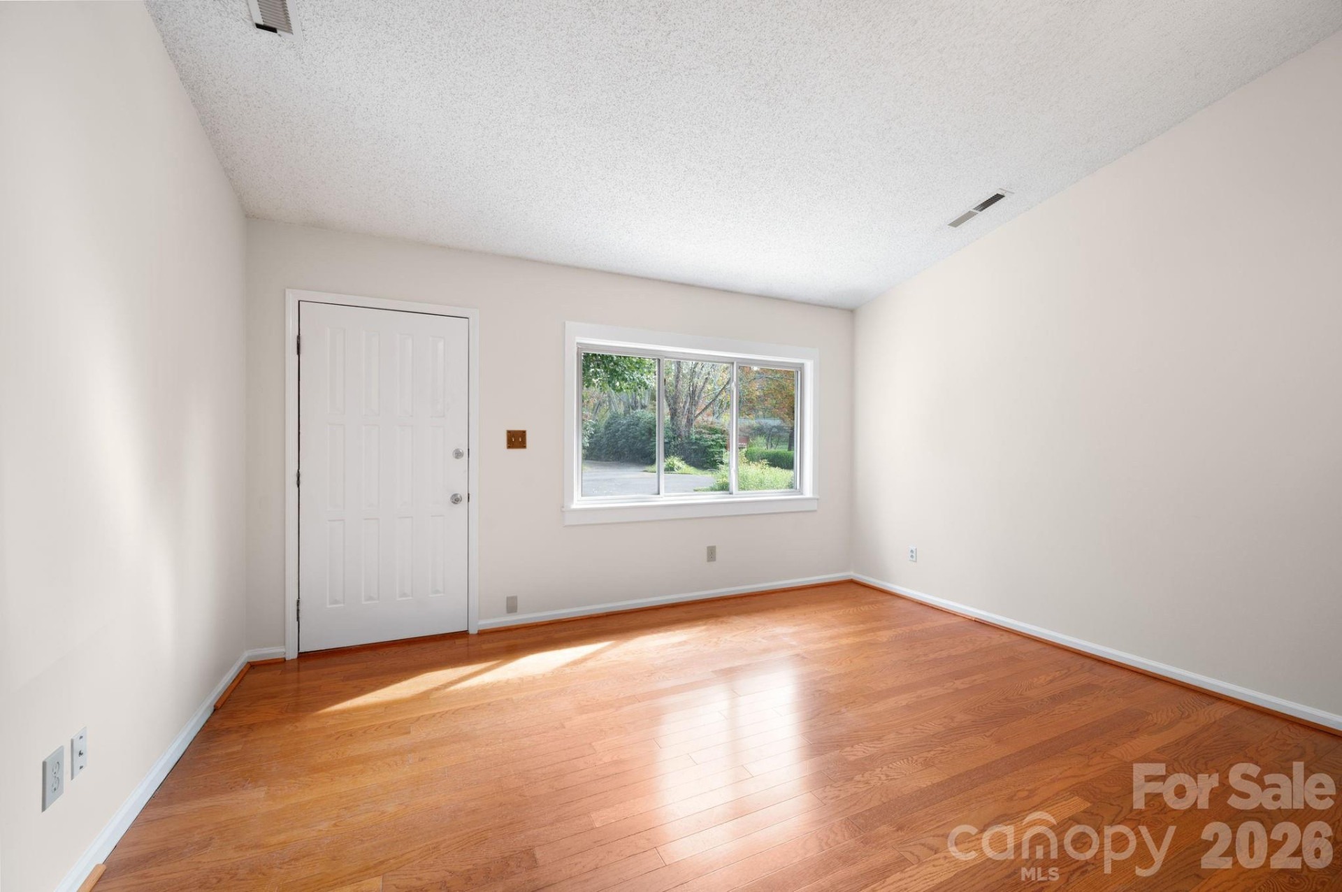 24 Green Acres Drive - Photo 3