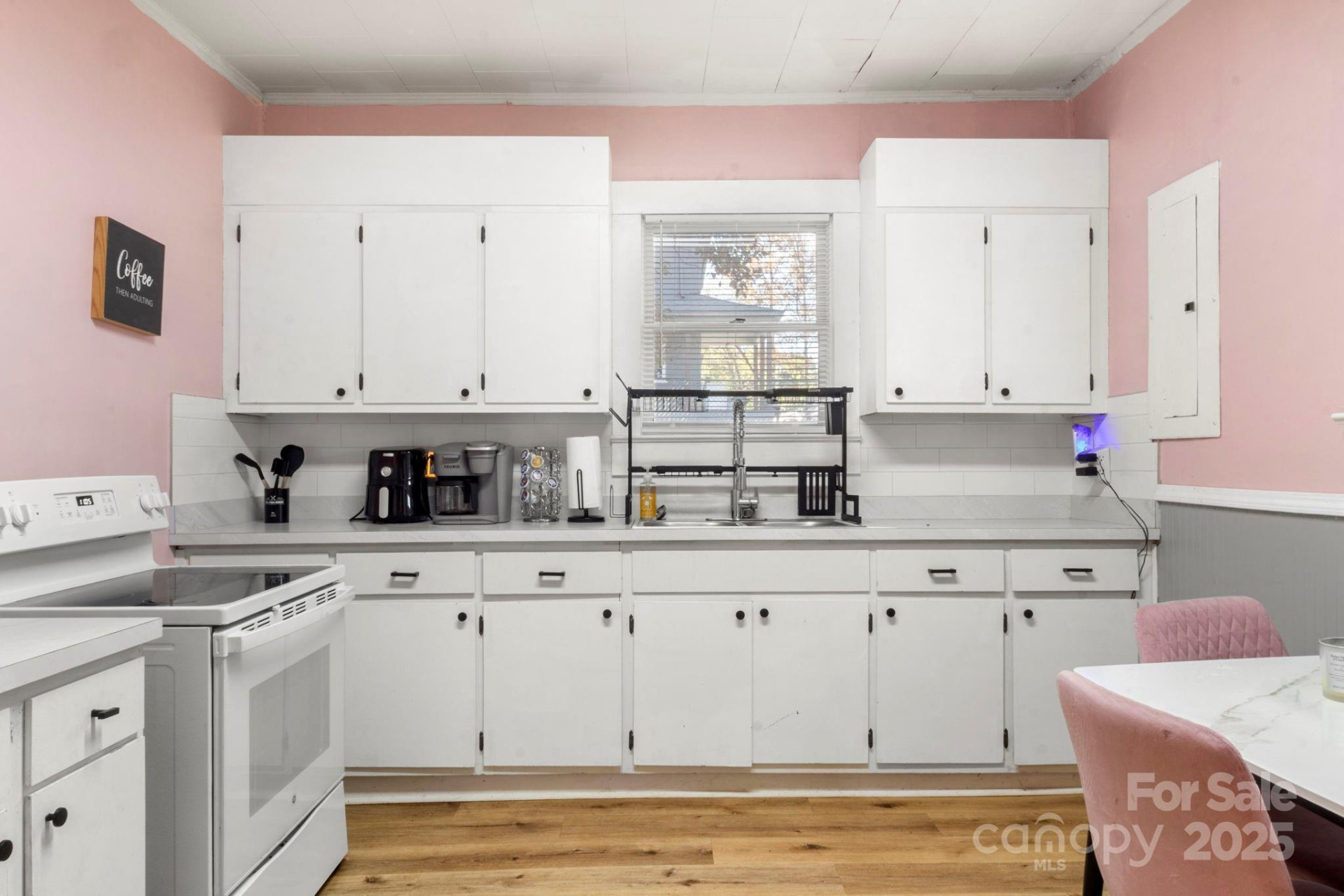 204 Shelby Street - Photo 19