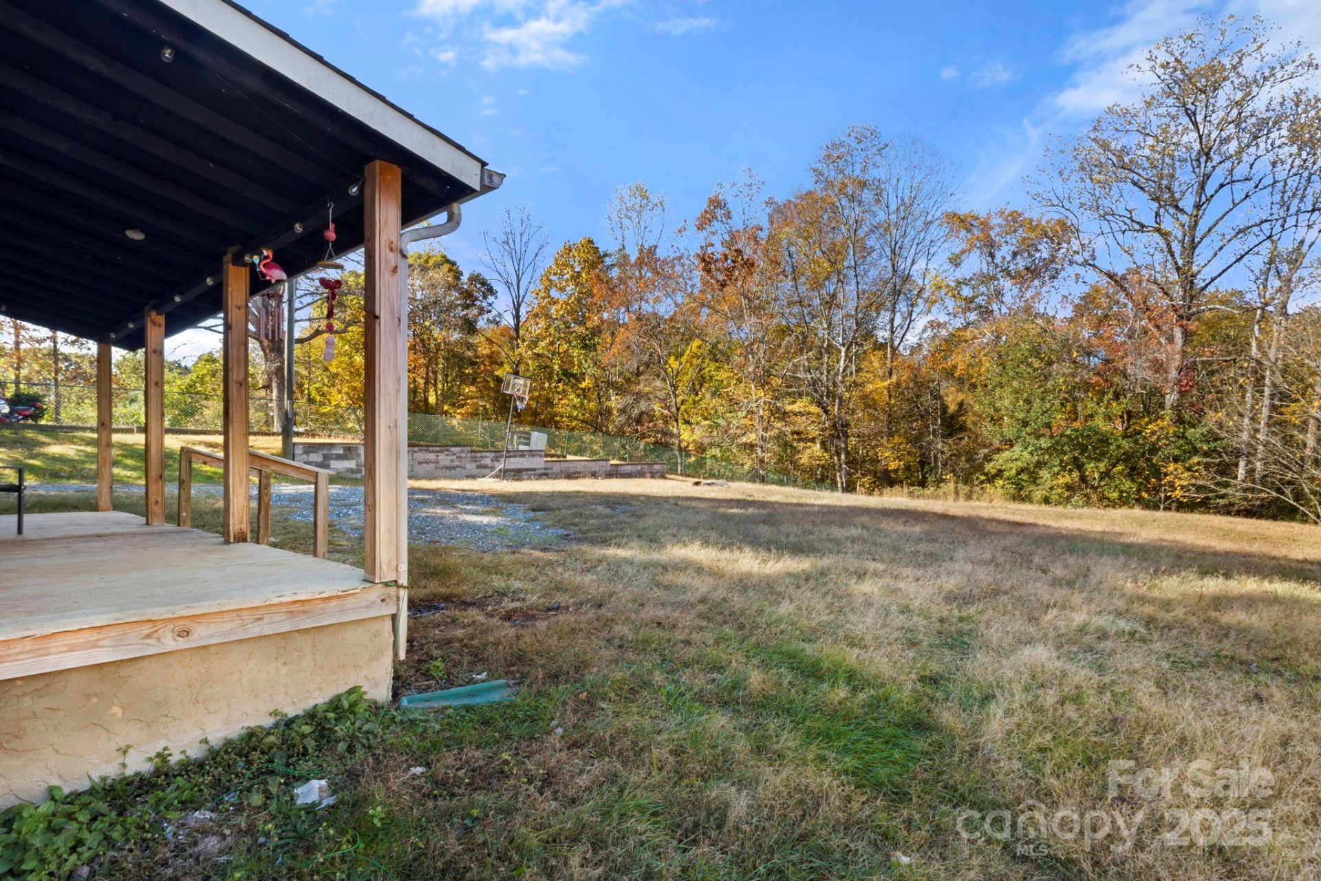 204 Shelby Street - Photo 4