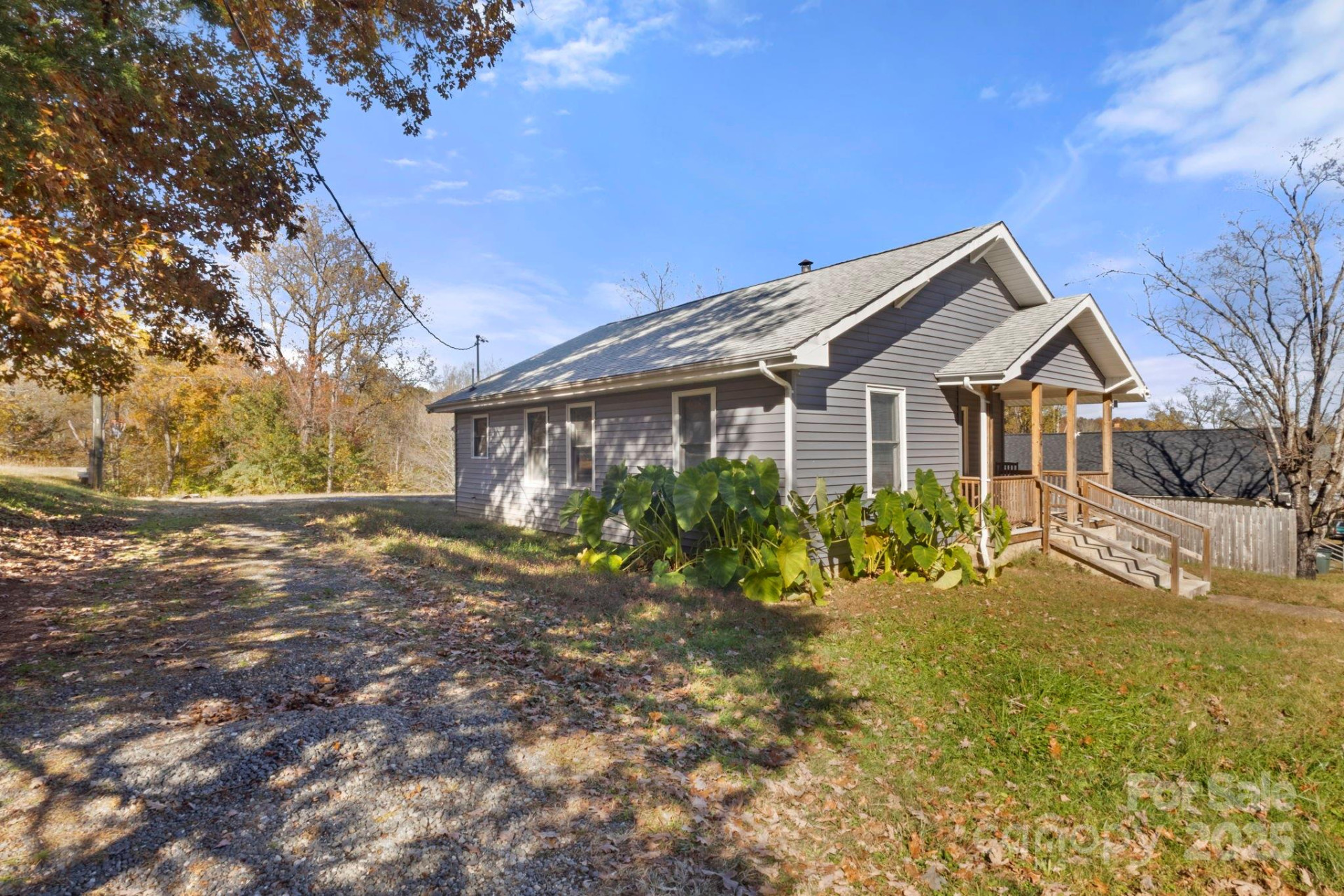 204 Shelby Street - Photo 8