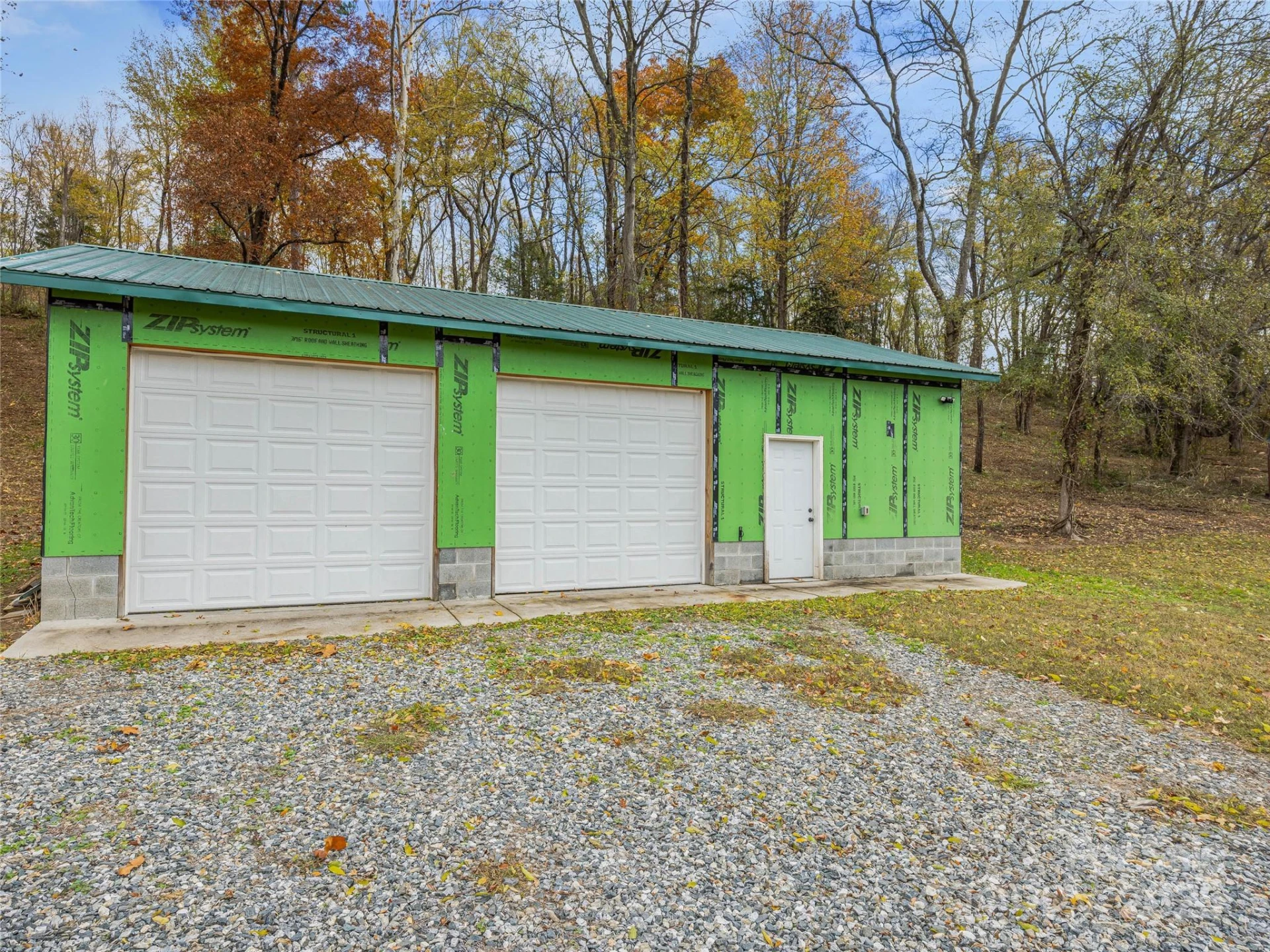 1640, 1641, 1642 River Road - Photo 42